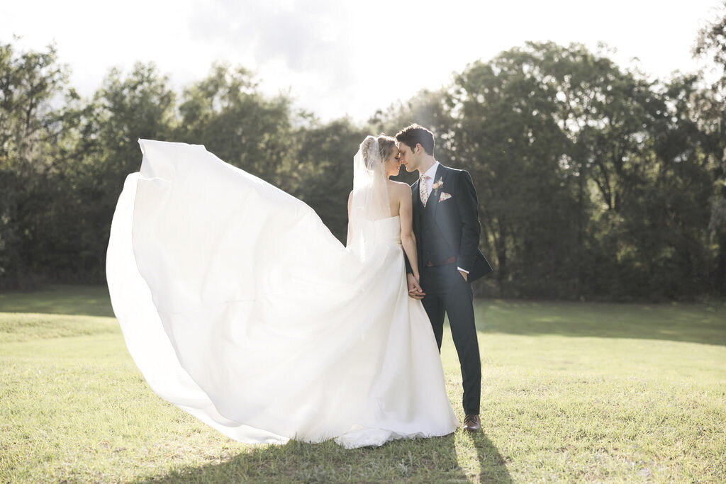 323 - Sissy&Jordan-HundredsofMoments-Portraits0115-230325-193