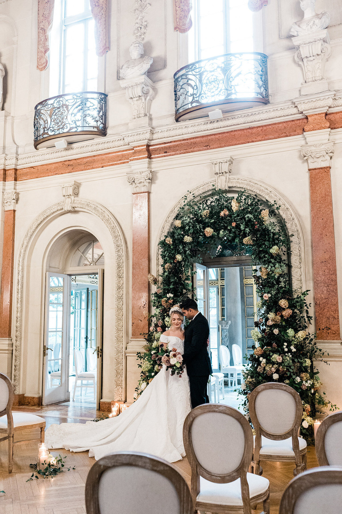 Unveil your love's poetic journey through the lens of fine art photography in Washington DC. Our luxury services combine curated elegance and authentic emotions, preserving every detail of your celebration, including The Larz Anderson House.