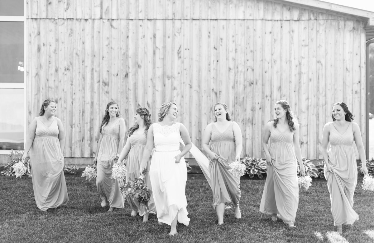 Elizabeth Hill Photography Blush and Navy North Carolina Wedding-12