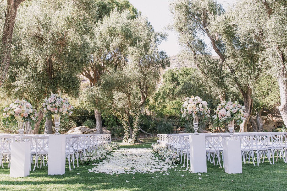Hummingbird Nest Ranch Wedding 059
