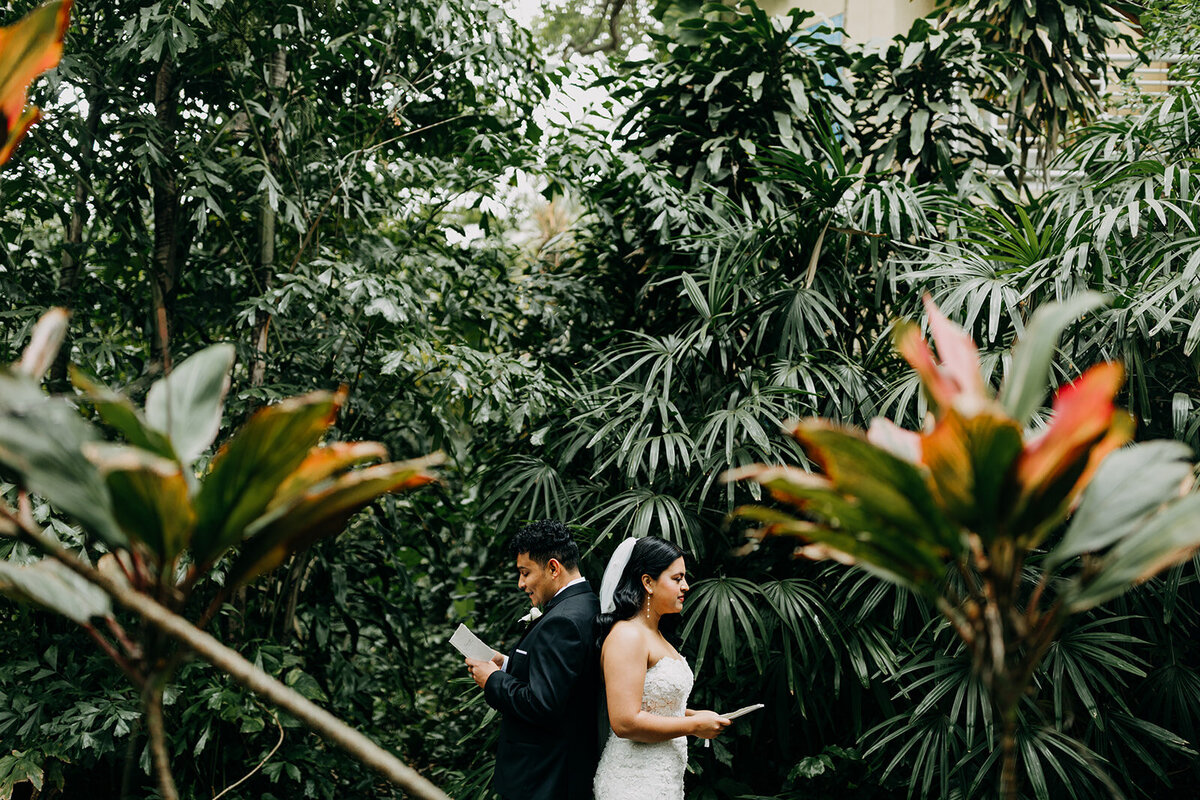 amber-whorter-sunken-gardens-elopement-chantilly-chic-celebrations-9