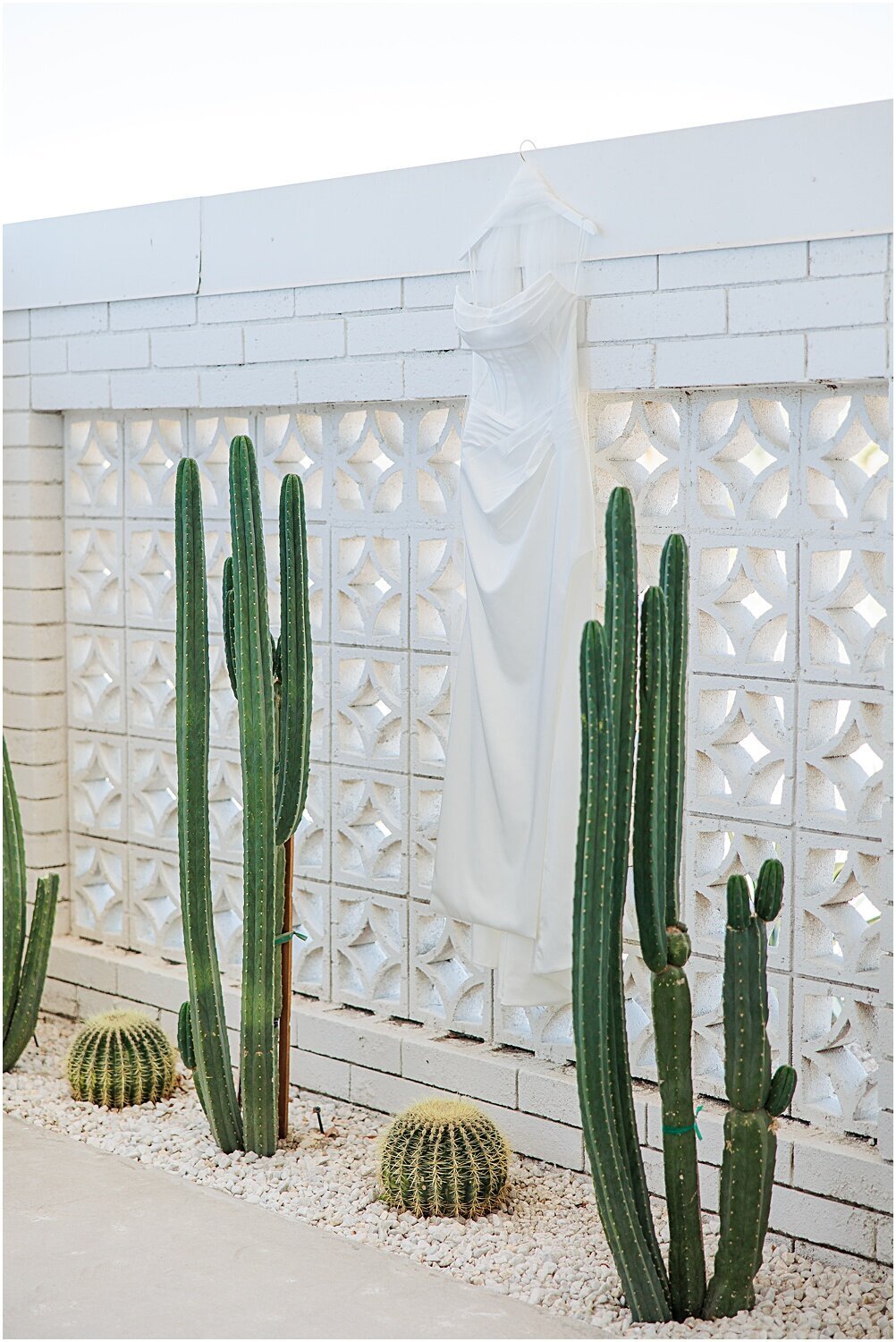 DesertWhiteHouse_PalmSpringsWedding__0005