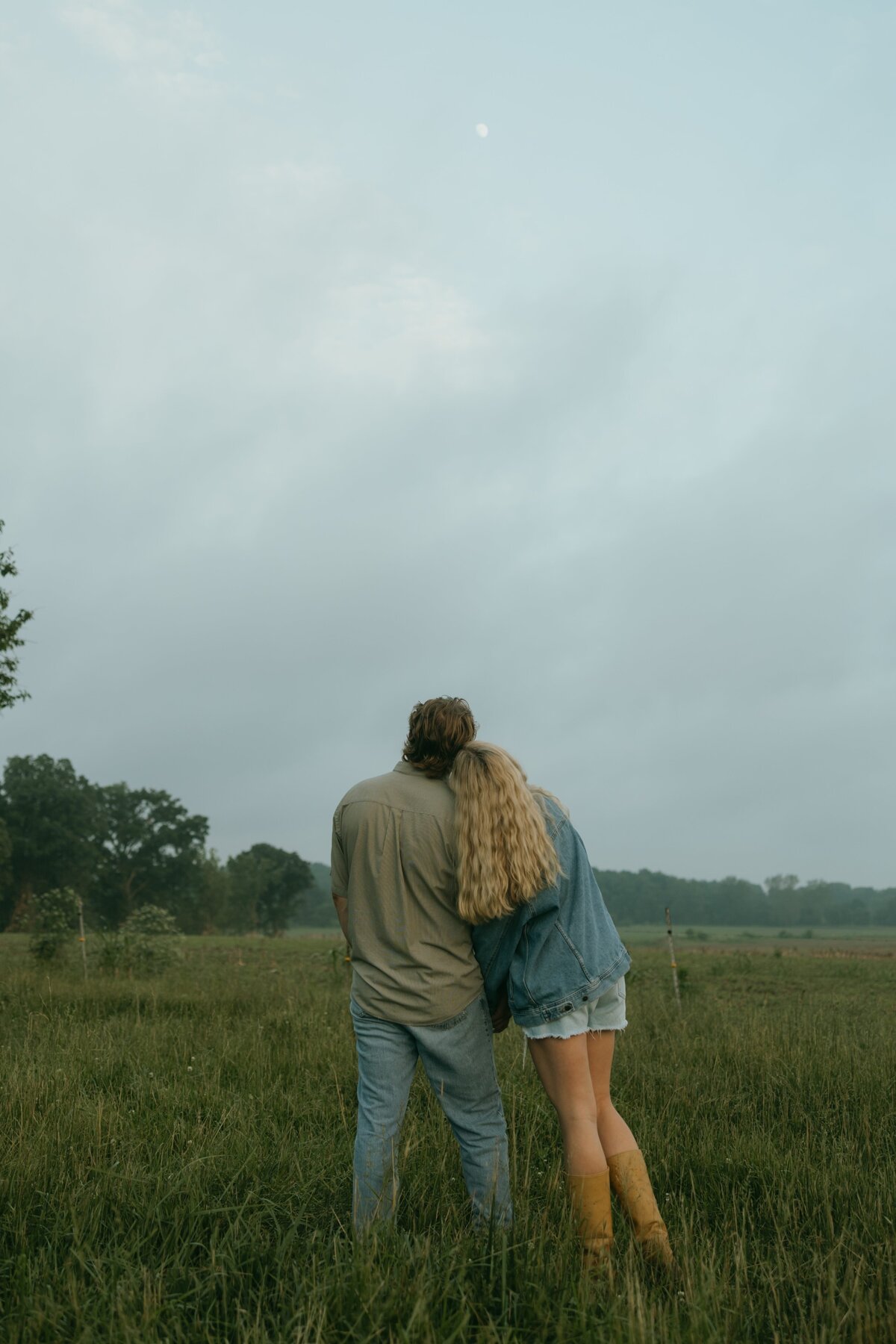 Missouri Wedding Photographer _ Documentary wedding photographer _ STL Engagement Photographer _-34