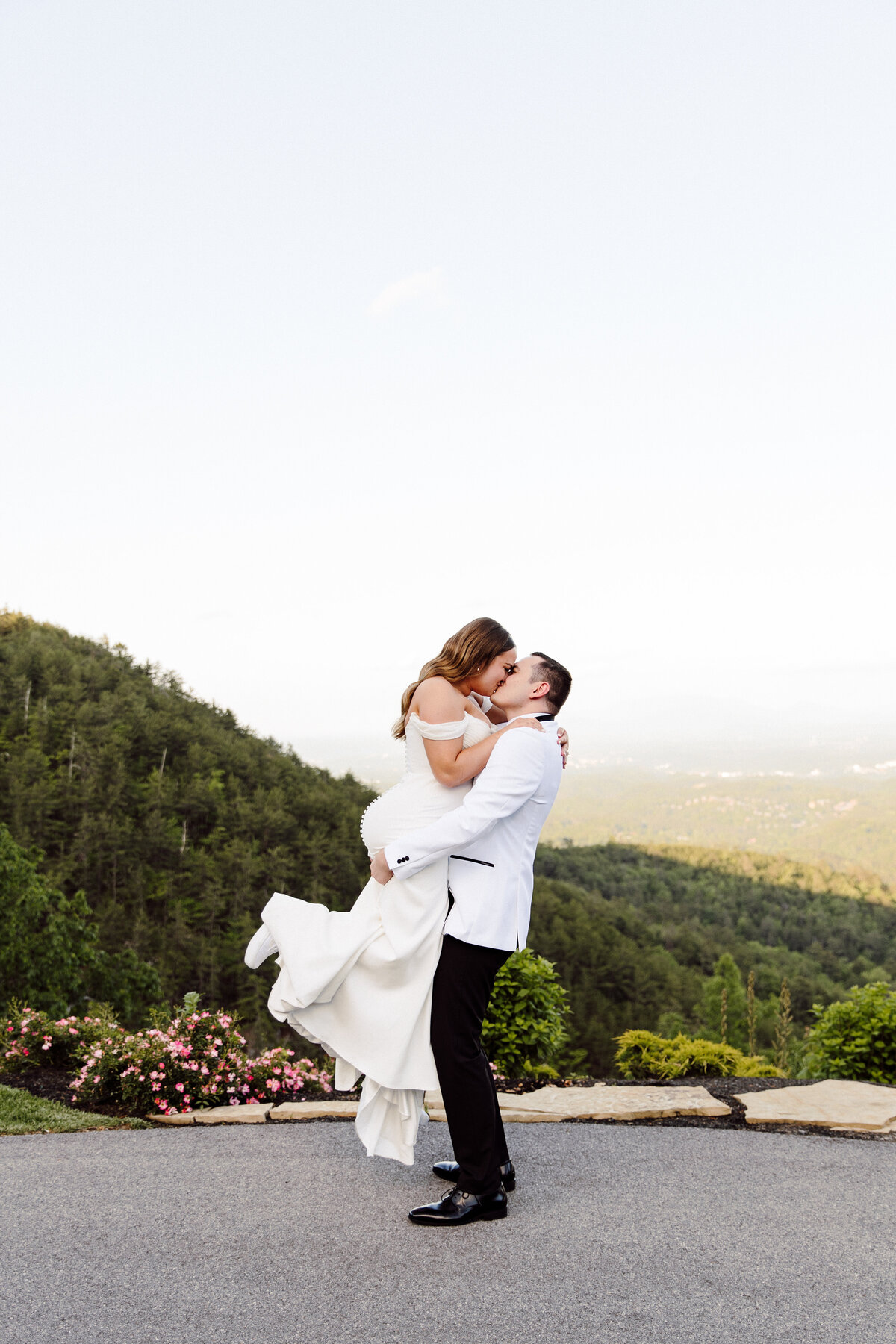 AC_Goodman_Photography_Kaley_Jacob_Wedding_Sneak_Peek-107