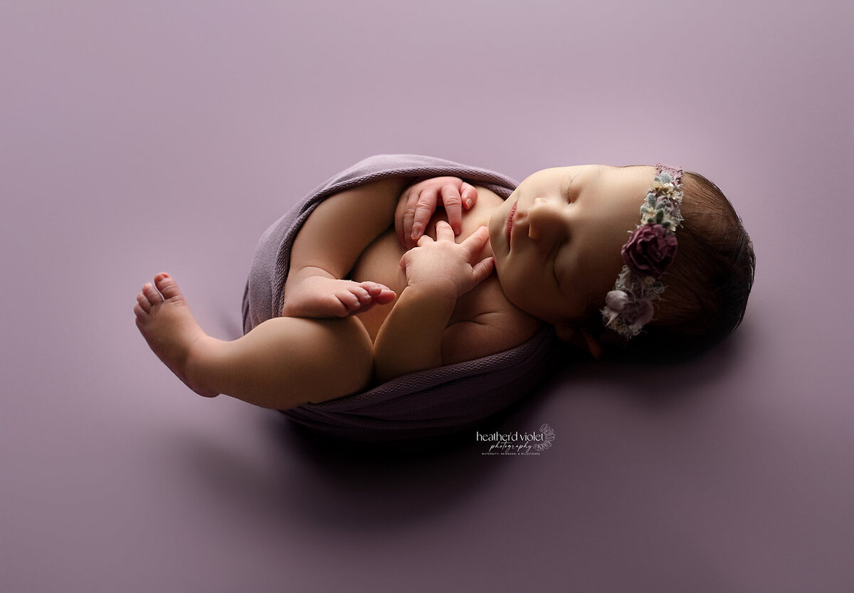 Indianapolis newborn photographer, newborn photography in Lafayette IN, newborn photographer near me, newborn portrait studio