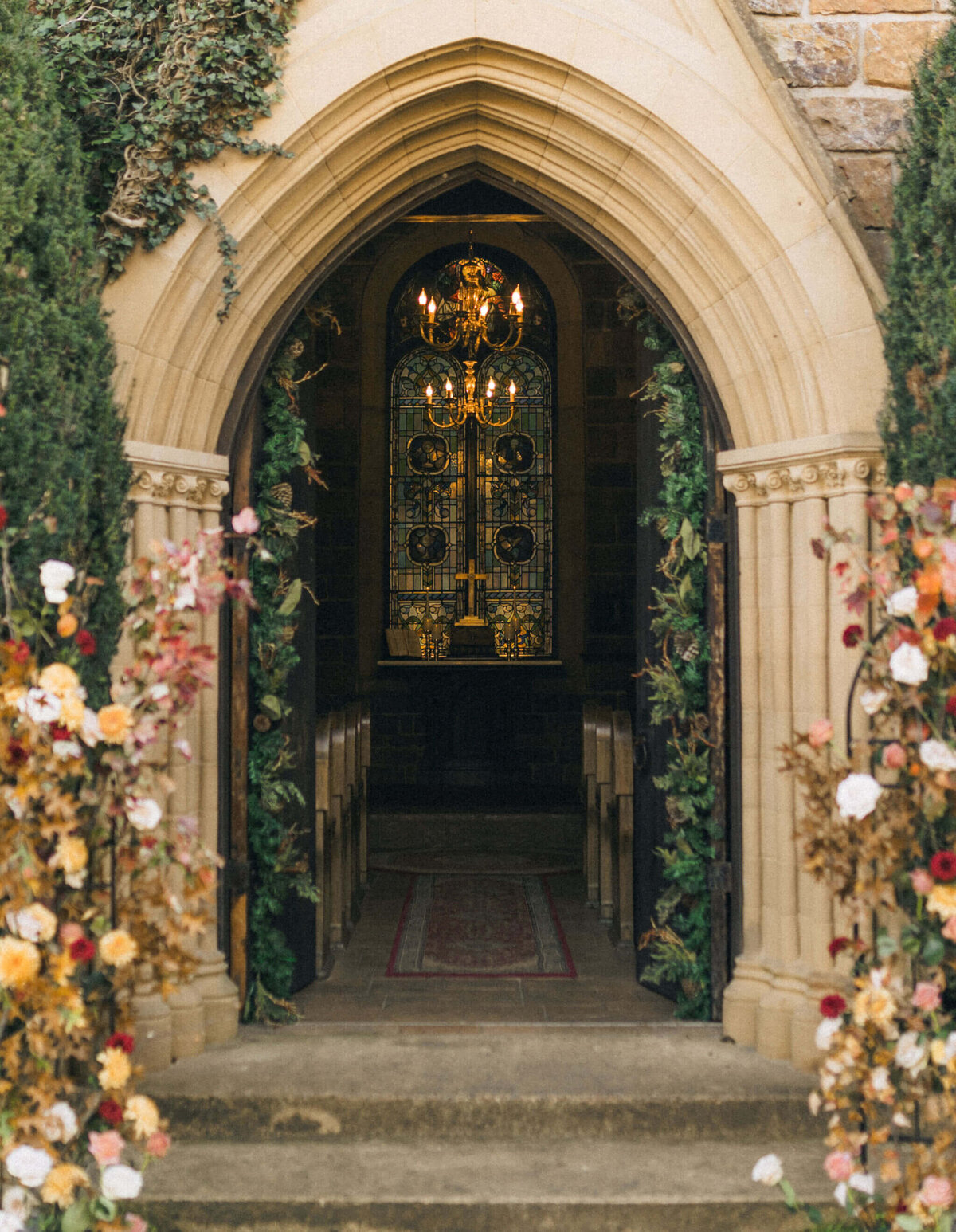 erin-eamon-springvale-floral-ceremony-florals