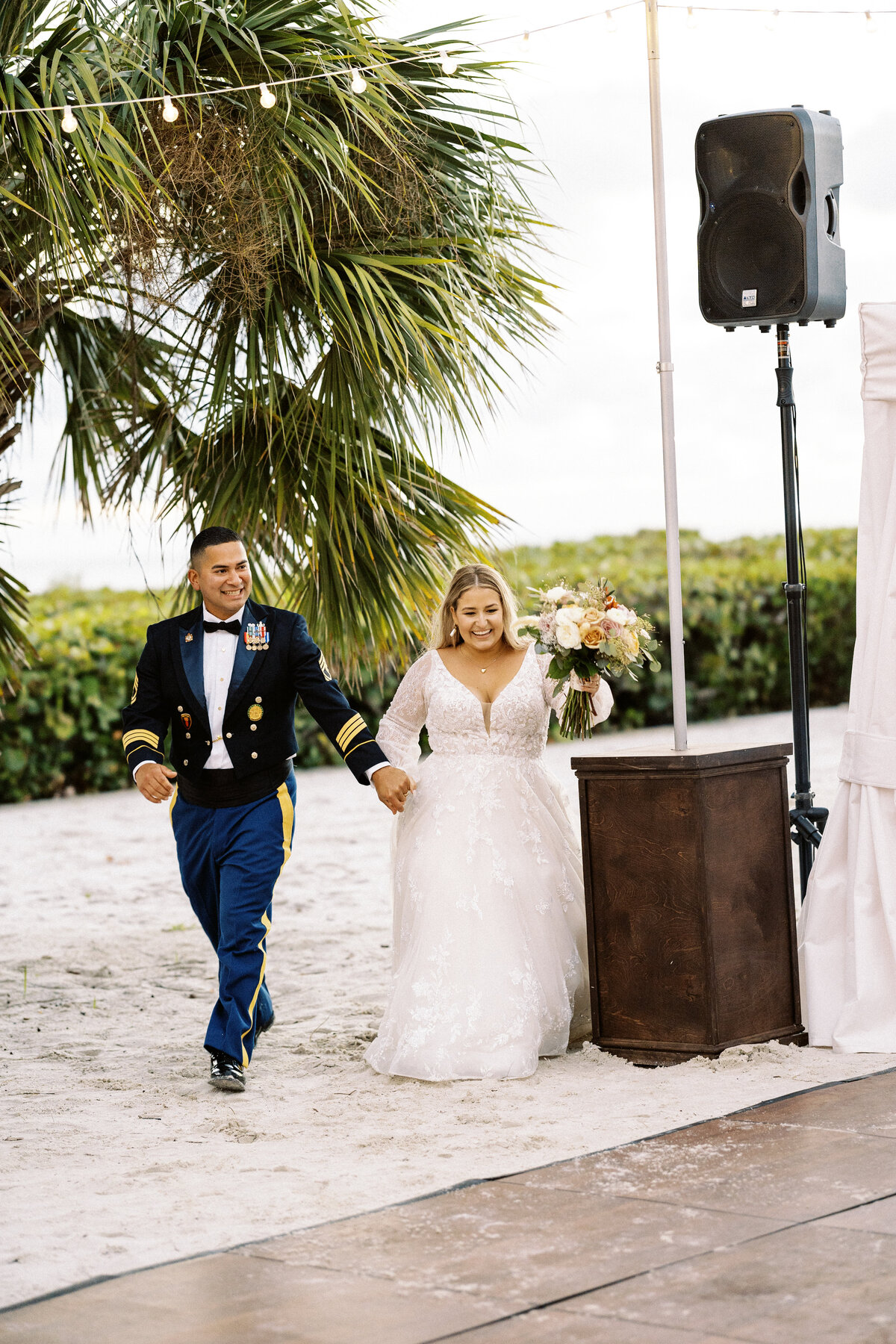 SanibelIslandFloridaWedding_TaylorNicollePhoto-93