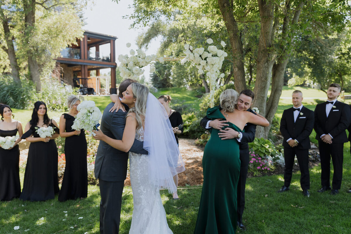 Ottawa wedding photographer editorial photos by Sonia V Photography