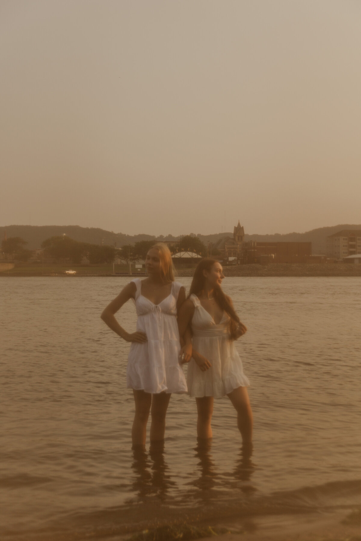 Twin Senior Photos in Winona, MN 