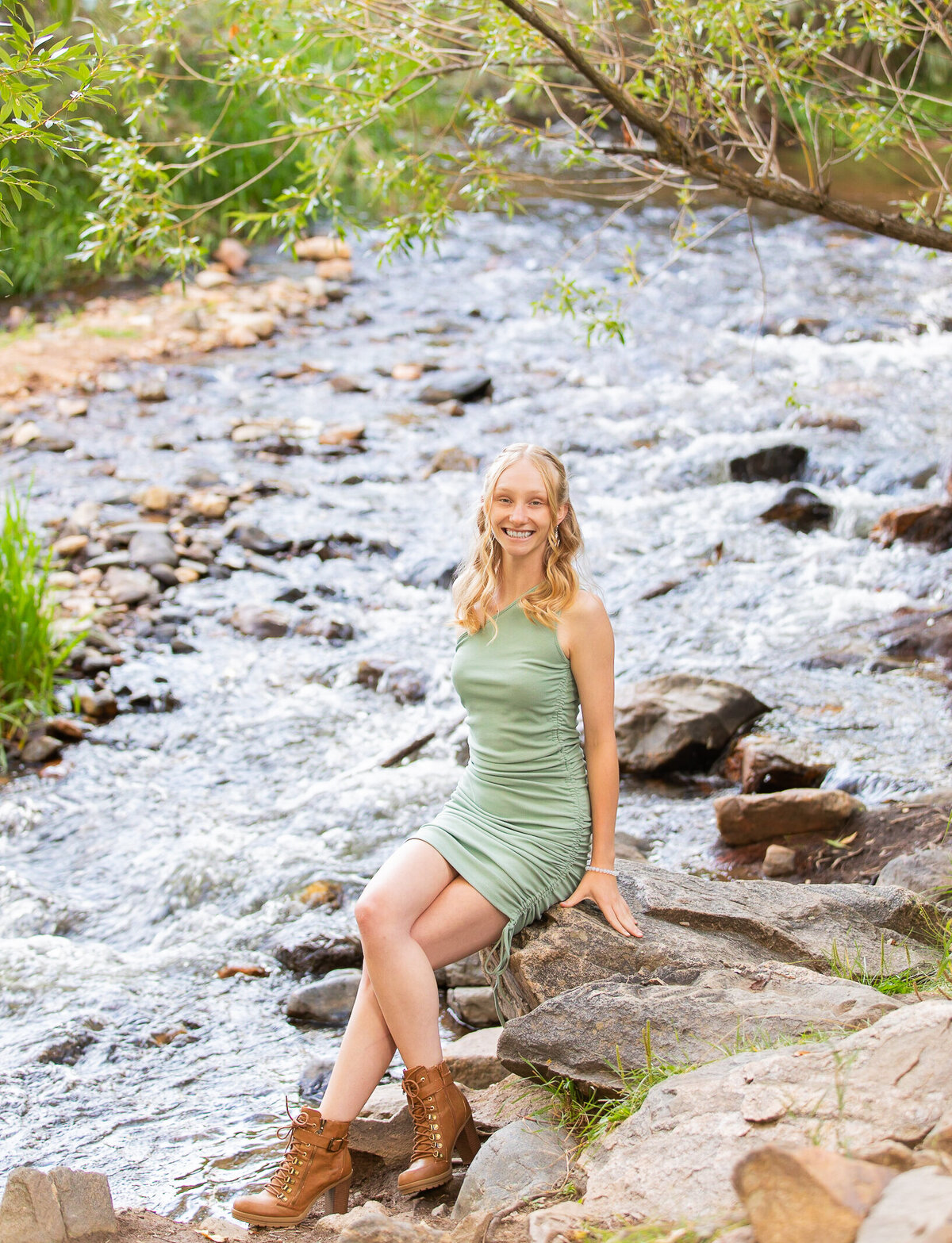Phoebee W. Senior Pic-SP_0006