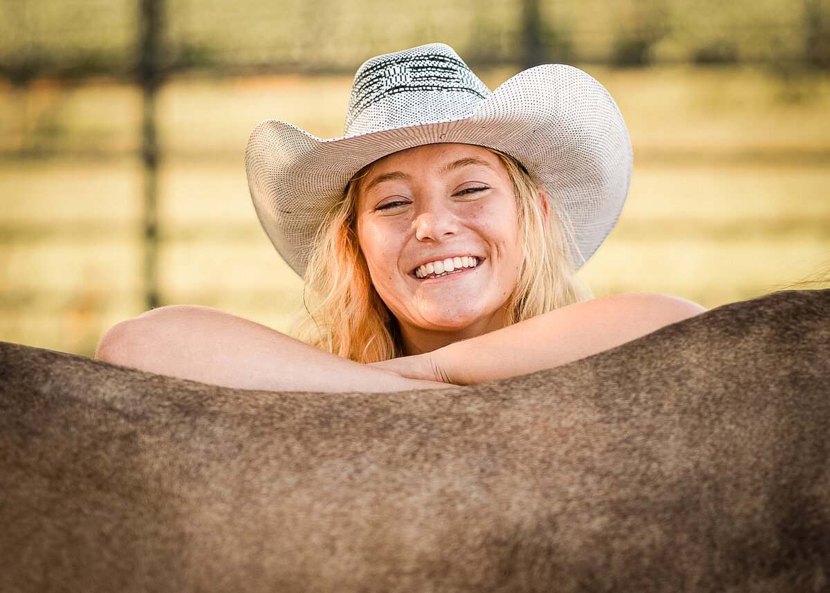 MKVPhotography_Samantha&Horses-091