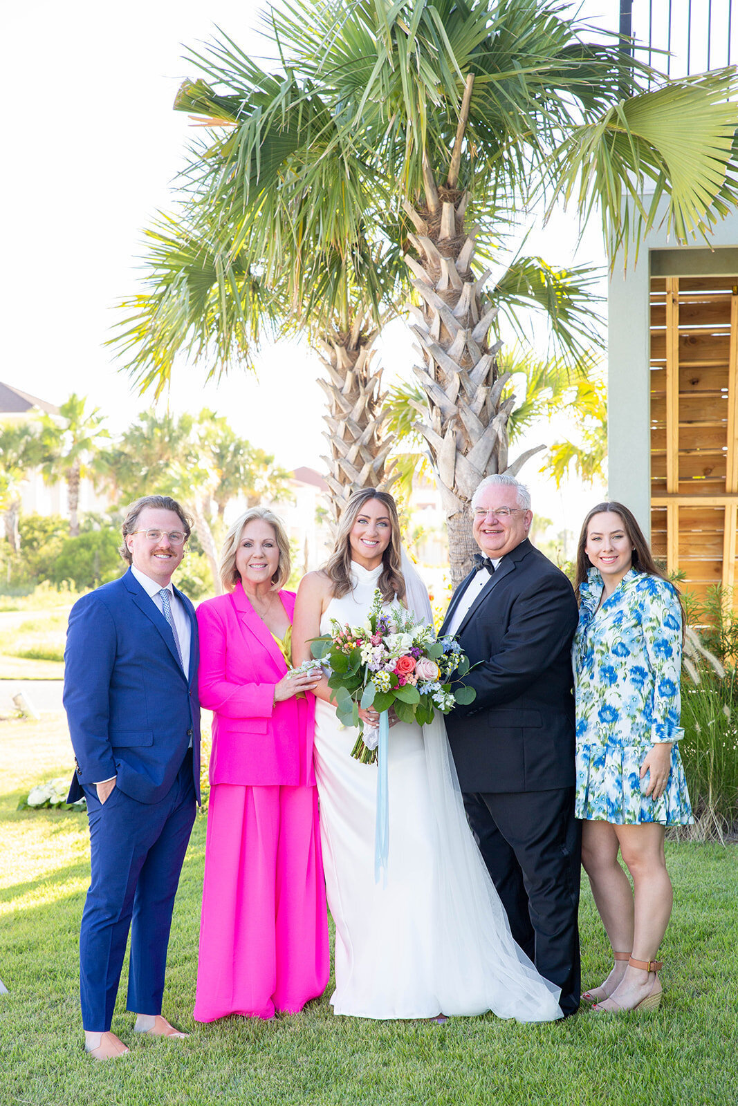 Destination-Wedding-Beach-Kiser-Images76