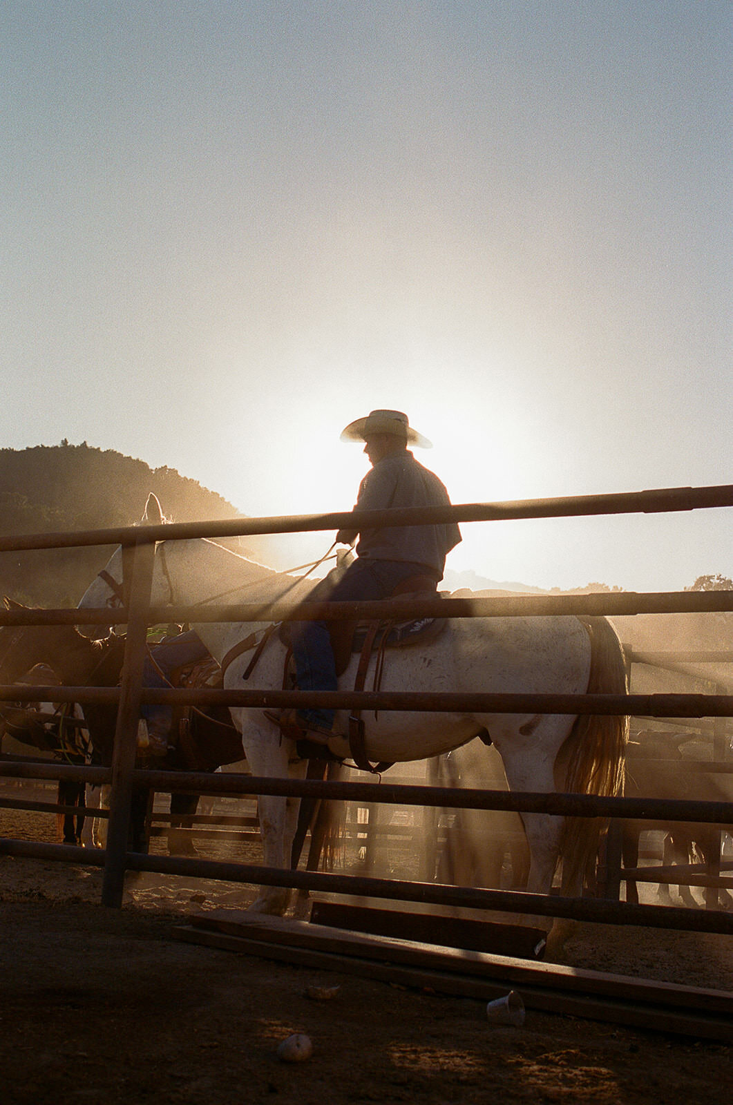 western-chic-wedding-at-alisal-ranch-109