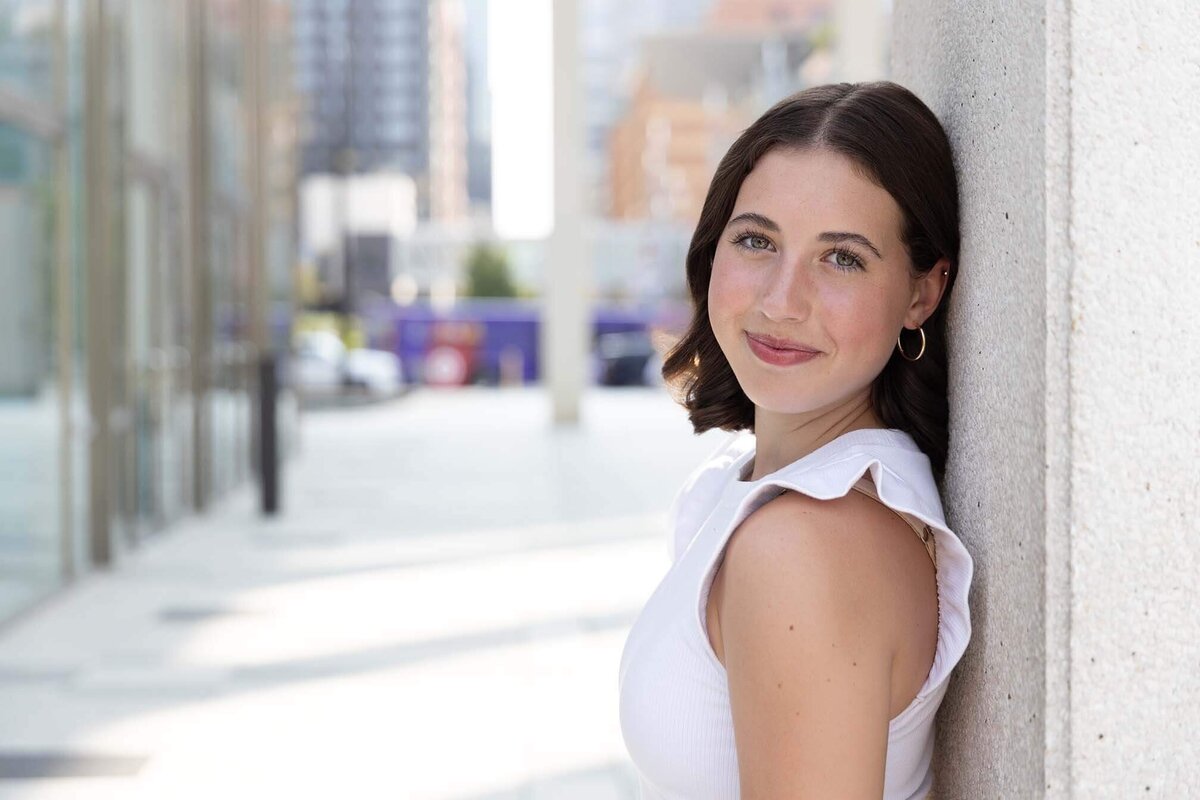 close-up-senior-portrait-downtown-mn