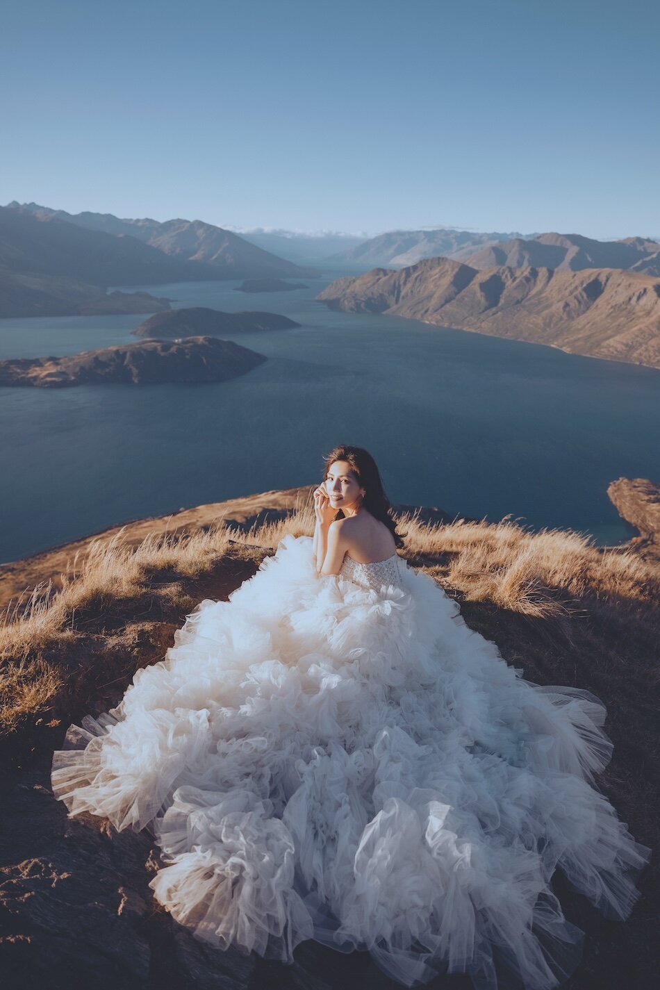 Autumn wedding shoot at Millbrook, Arrowtown. Vintage car & helicopter.