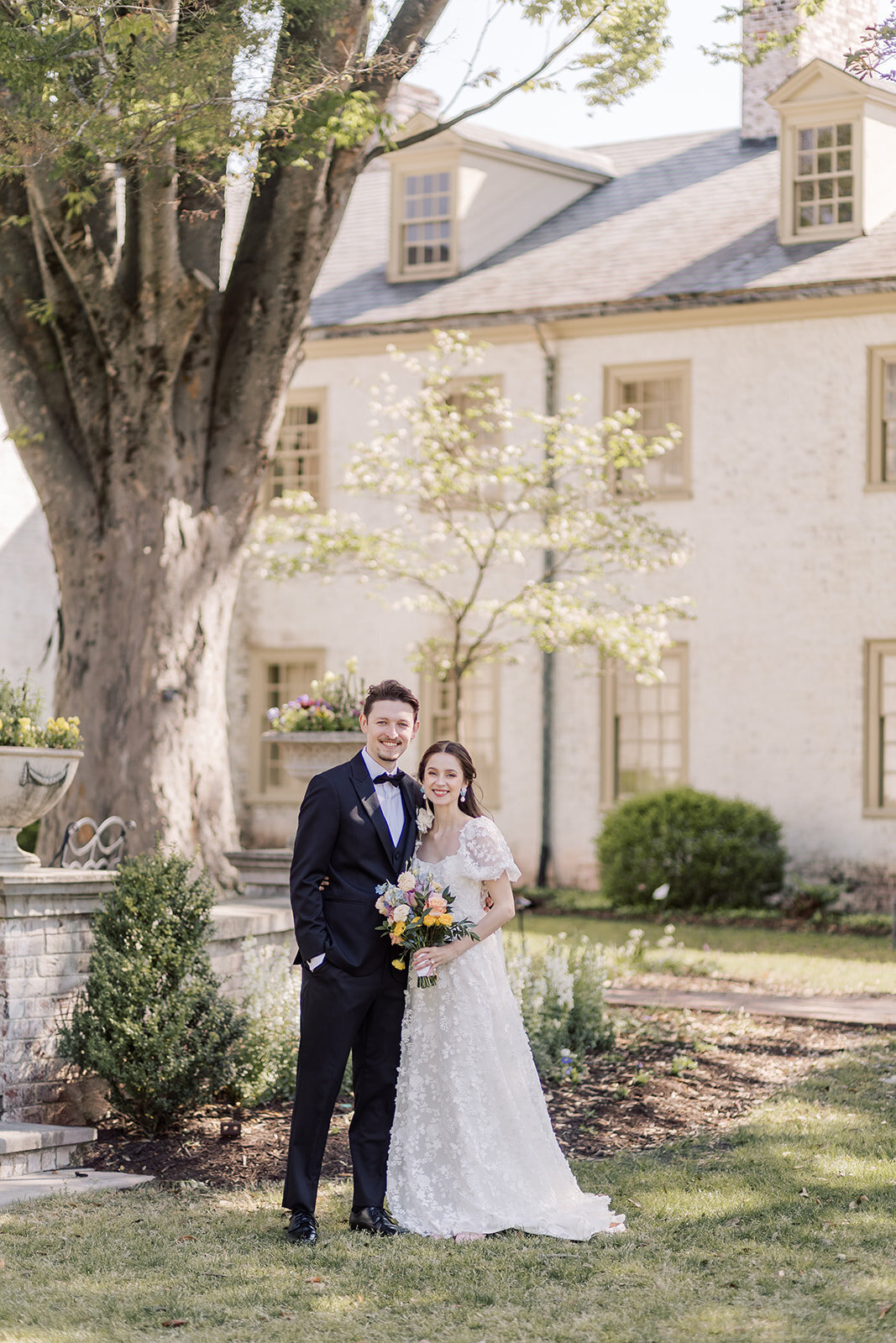 Williamsburg Inn wedding portrait