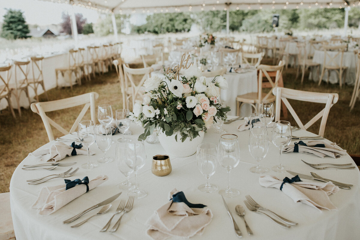 outdoor-barn-wedding-photography-montana-21