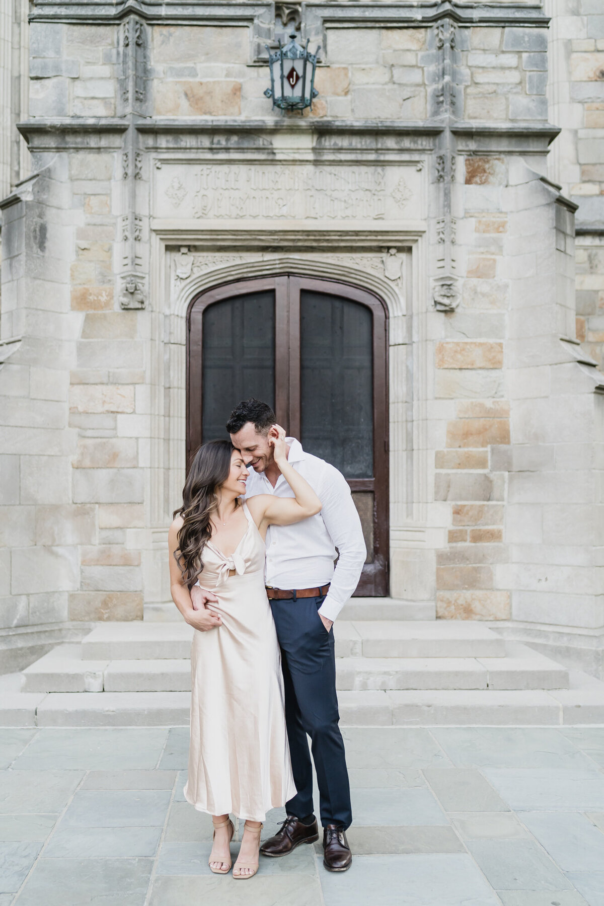 SPRING ANN ARBOR ENGAGEMENT SESSION AT THE LAW QUAD WITH KARI DAWSON21