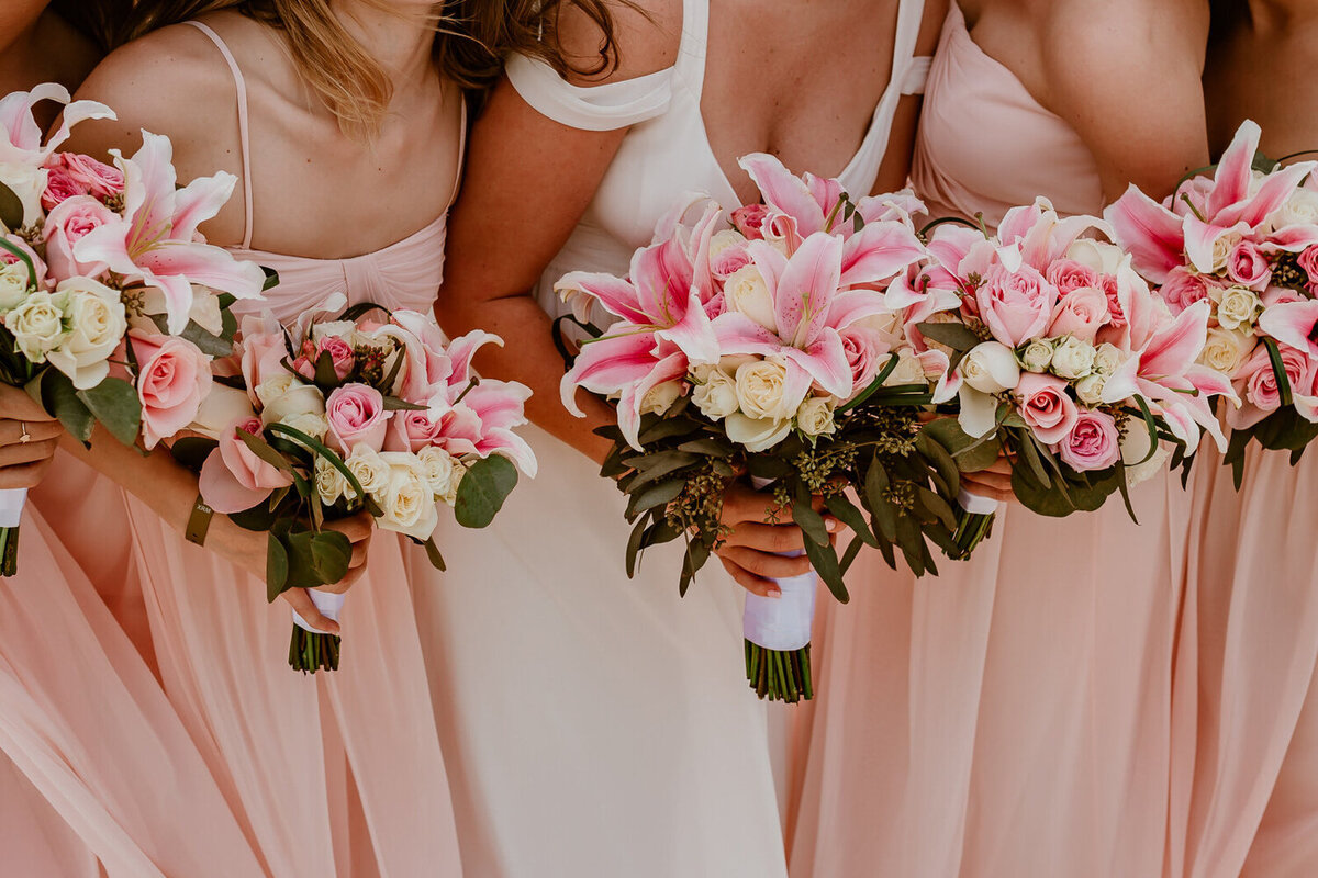 riu-palace-riviera-maya-playa-del-carmen-mexico-wedding-bouquet-detail-storyteller-collective-photo-co
