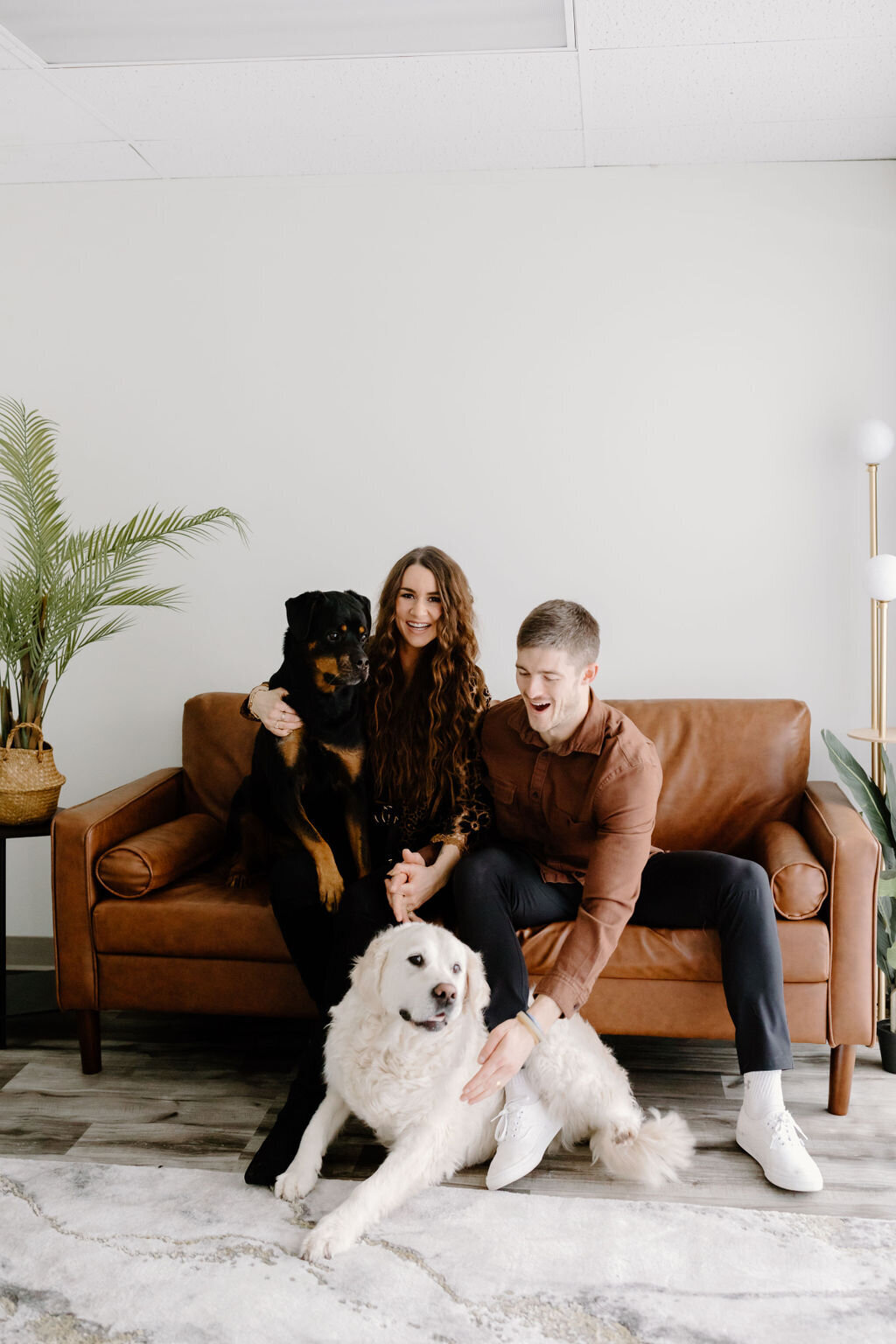 christina_ney_photography_wedding_engagement_lifestyle_photographer_dubuque_iowa_wedding_planning_assistance_adventurous_bold_laidback Family Photography5