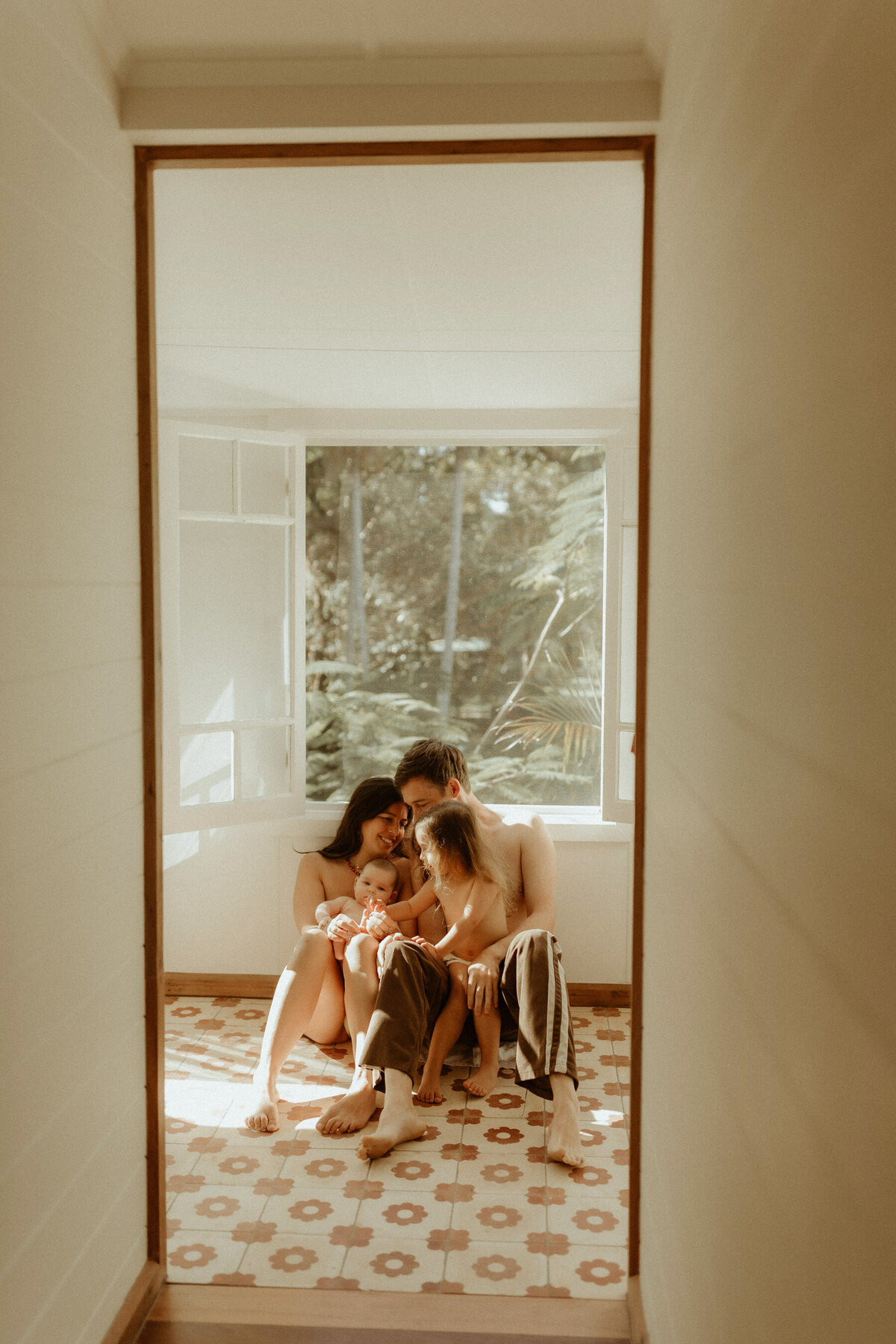 emmawandphotography_byronbayfamilyphotographer_newbrightonfamilyphotographer_northernriversfamilyphotographer_familyphotographersydney_familyphotographerhawkesbury_familyphotographersutherlandshire-78