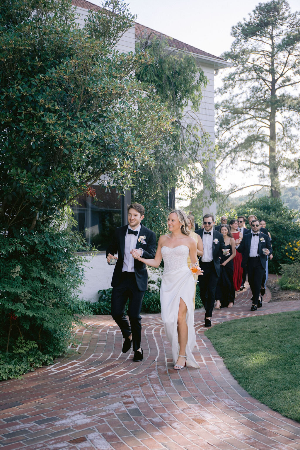 NikkiSanterre_EastCoastLuxuryWeddingPhotographer_TidesInnWedding_Katie&Greg-289