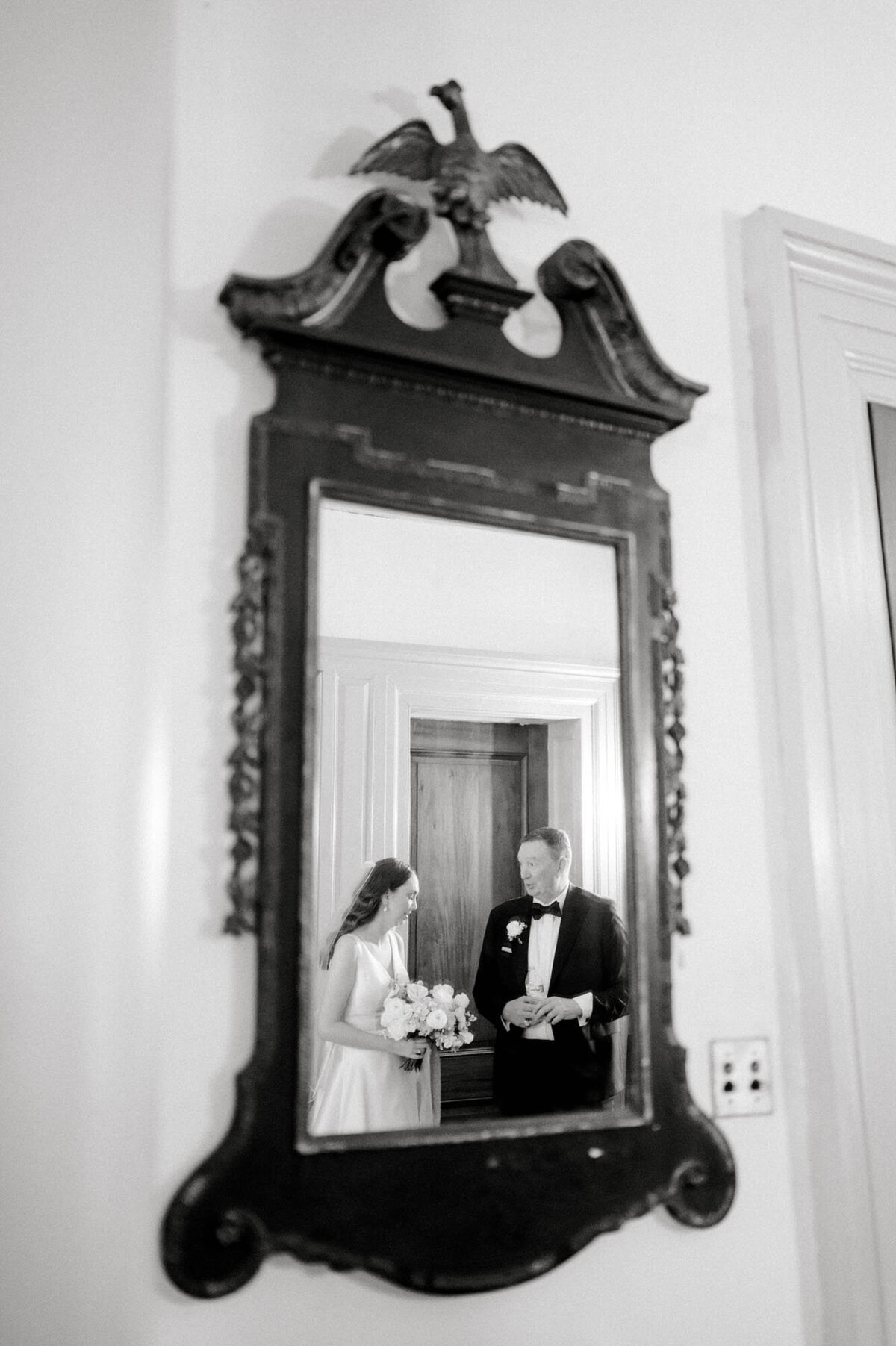 jaclyn-fisher-events-planning-romantic-riverfront-garden-wedding-in-philadelphia-32