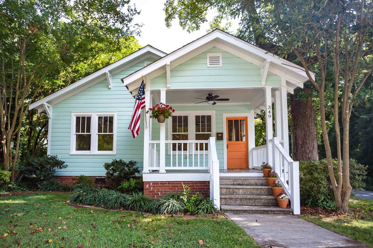 West-End-historic-renovation-heather-homes48 10.08.32 AM