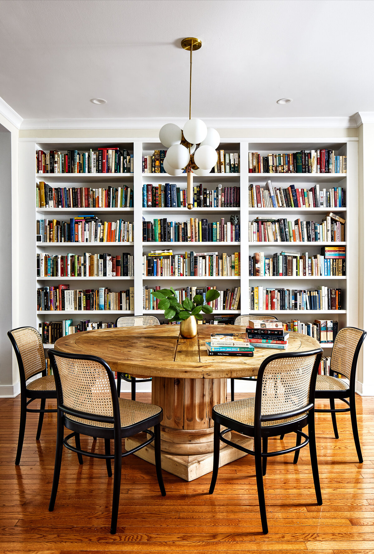 9th Street-Dining Room-Sanabria