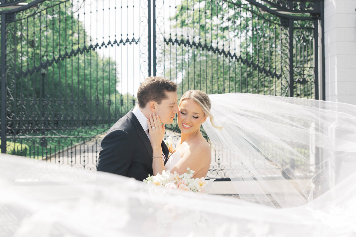 Erin-Austin-Married163