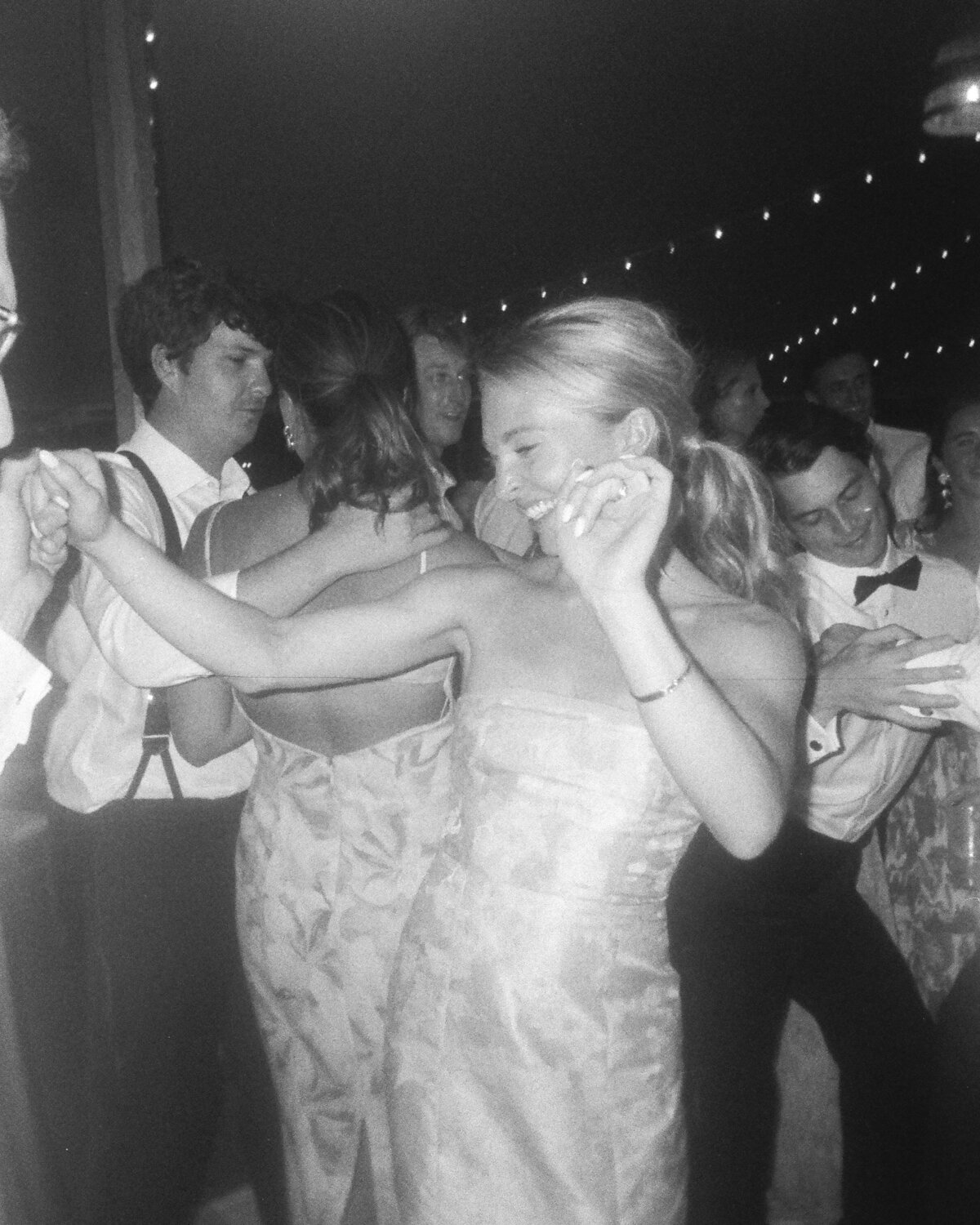 Elizabeth & Michael Highlights Phone-150