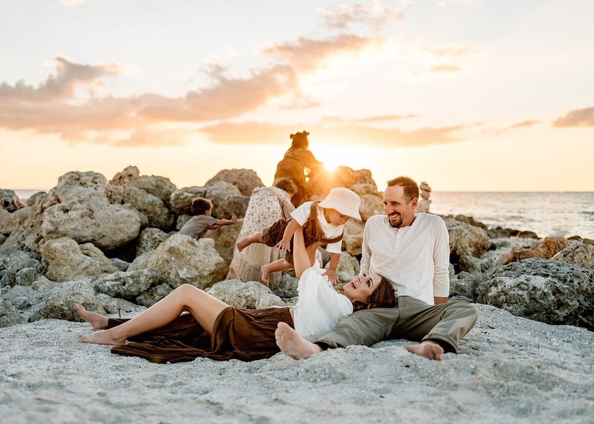 Chasing Creative Family Portraits 2024-54 (1)