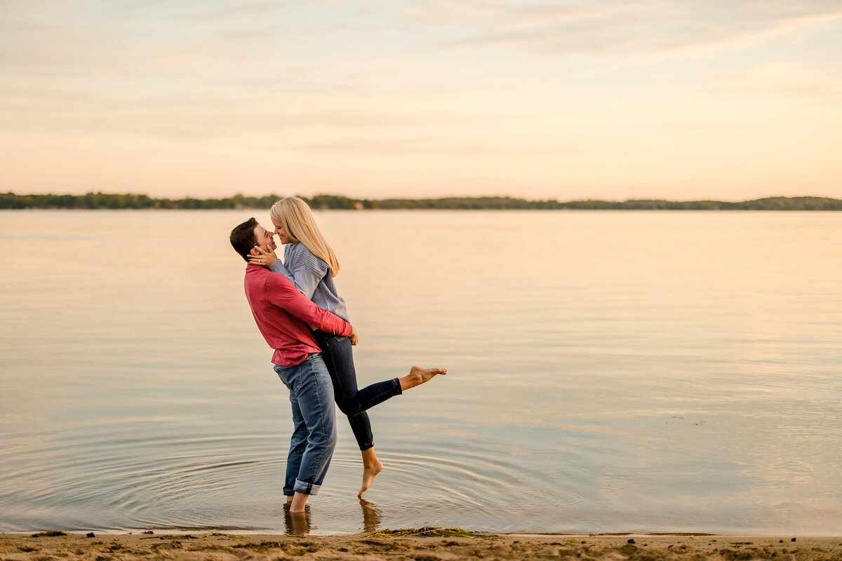 Engagement Photo Preview-11 (1)