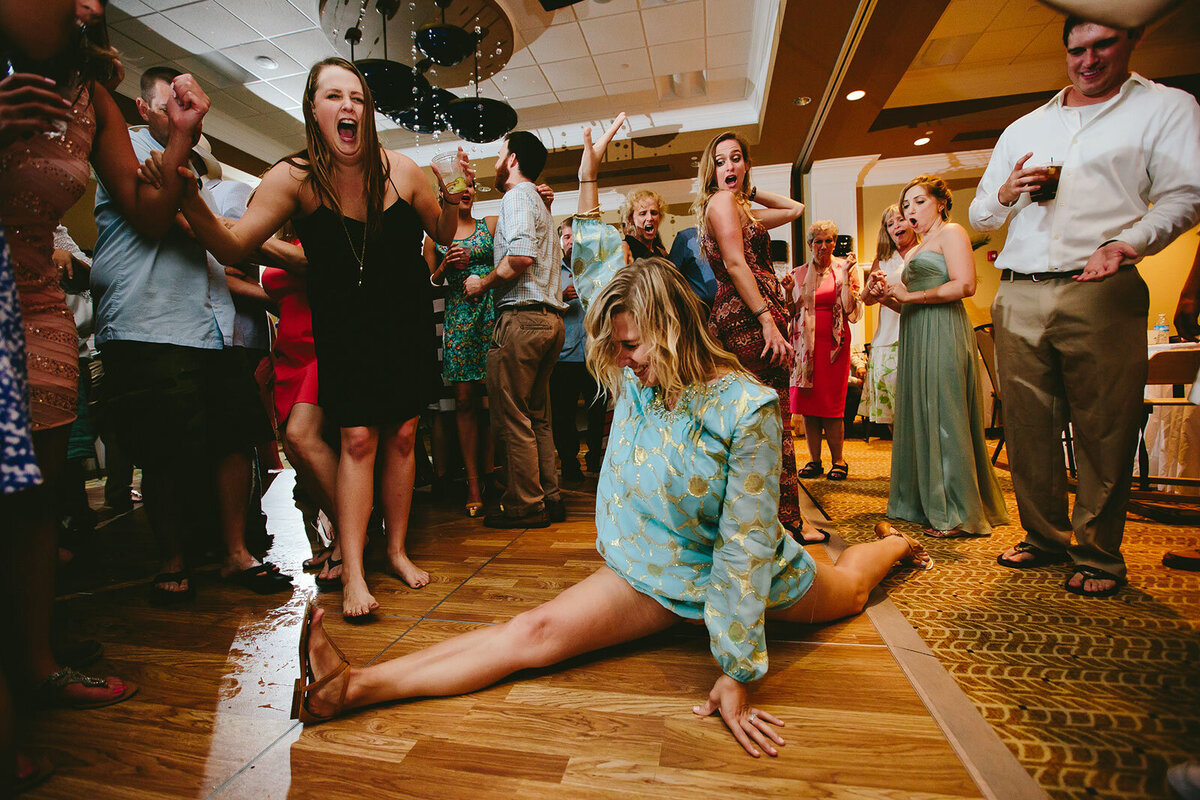 Florida-Keys-Documentary-Wedding-Photographer-Dance-Floor