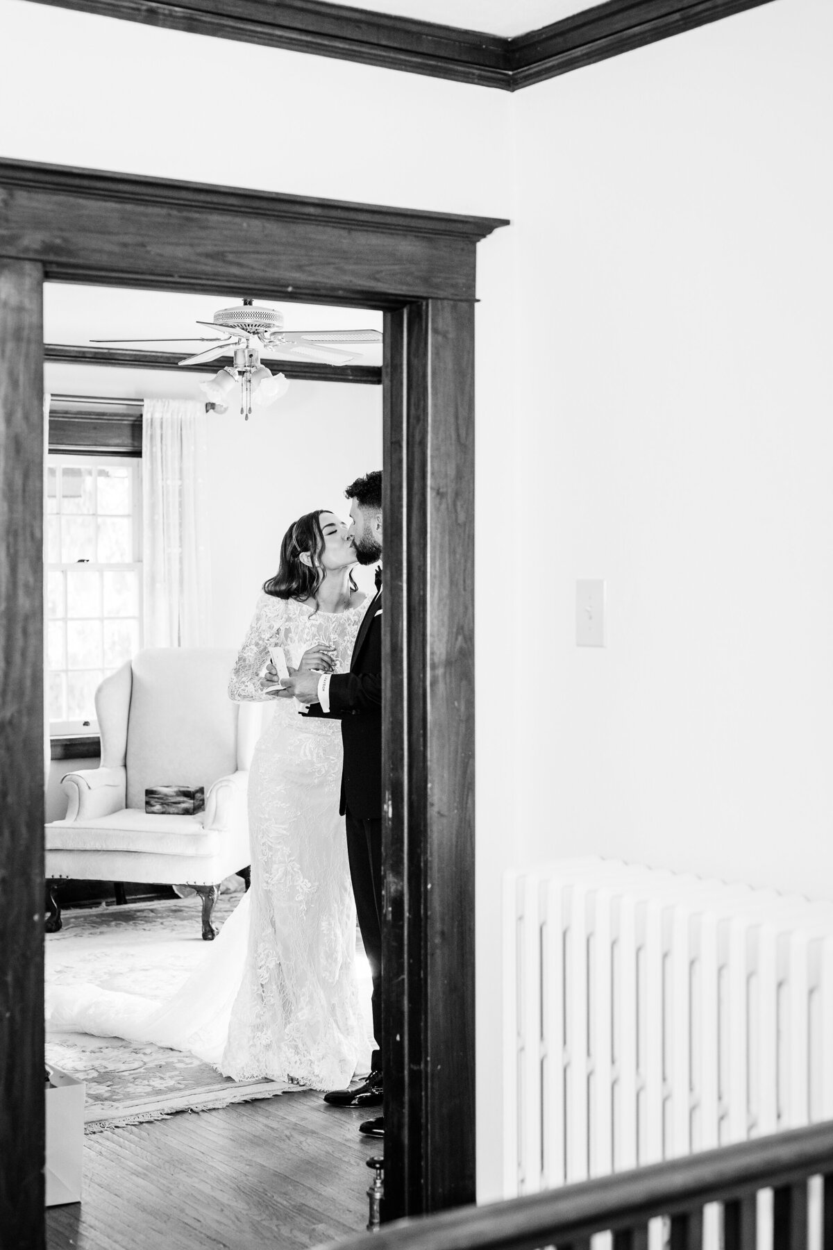 Stunning Elsie Perrin Williams Estate Wedding - Dylan and Sandra Photography - 0414