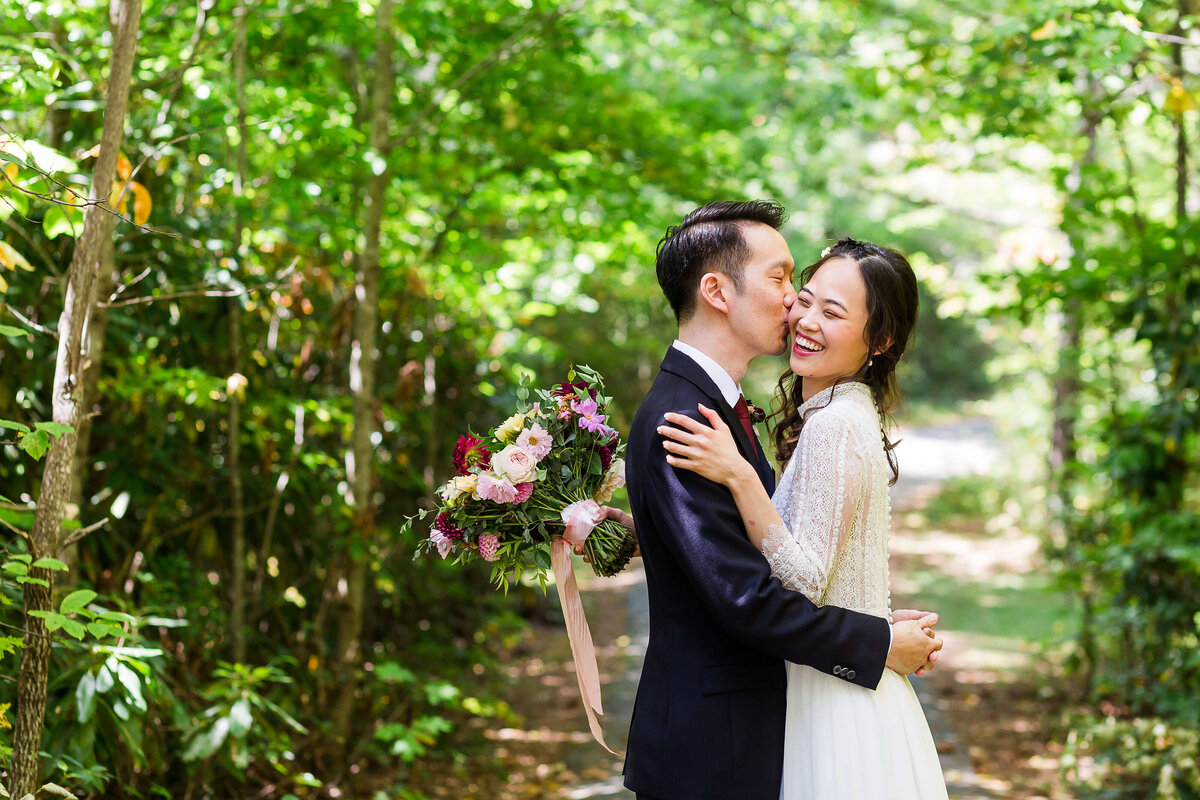 Wiseman's-View-NC-Elopement-13