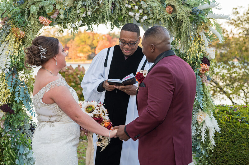 Detroit Wedding Photographer Victoria Wedding Chapel-137