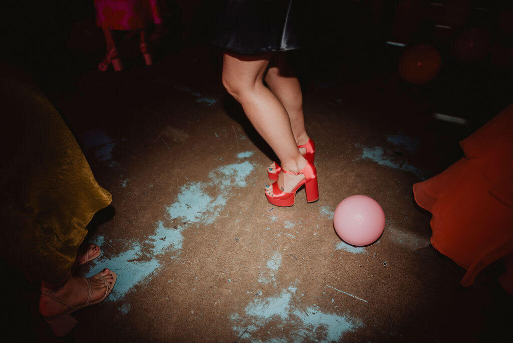85.eastside-bowl-bowling-alley-prom-inspired-wedding-modern-vintage-events