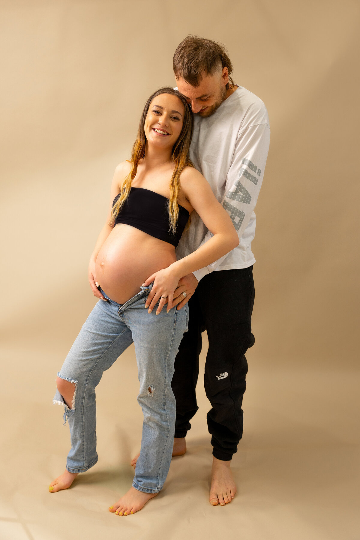 Studio Maternity Photoshoot __Oh Darling Creative Studio _ Queenstown Photographer6