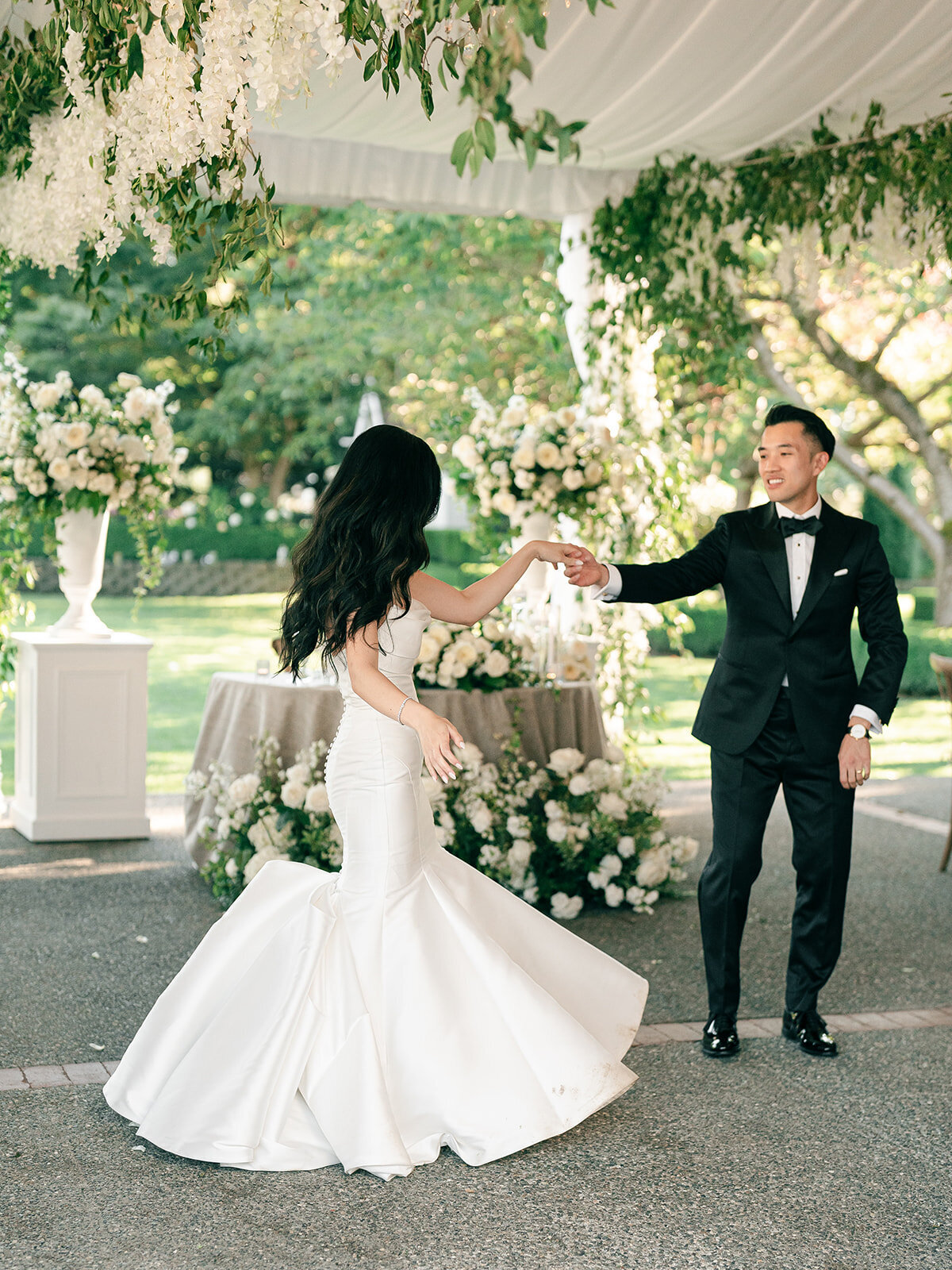 Emerald City Flowers Luxury & Elegant Floral Design in Seattle — Christina and Kim Wedding Portfolio Photo 29
