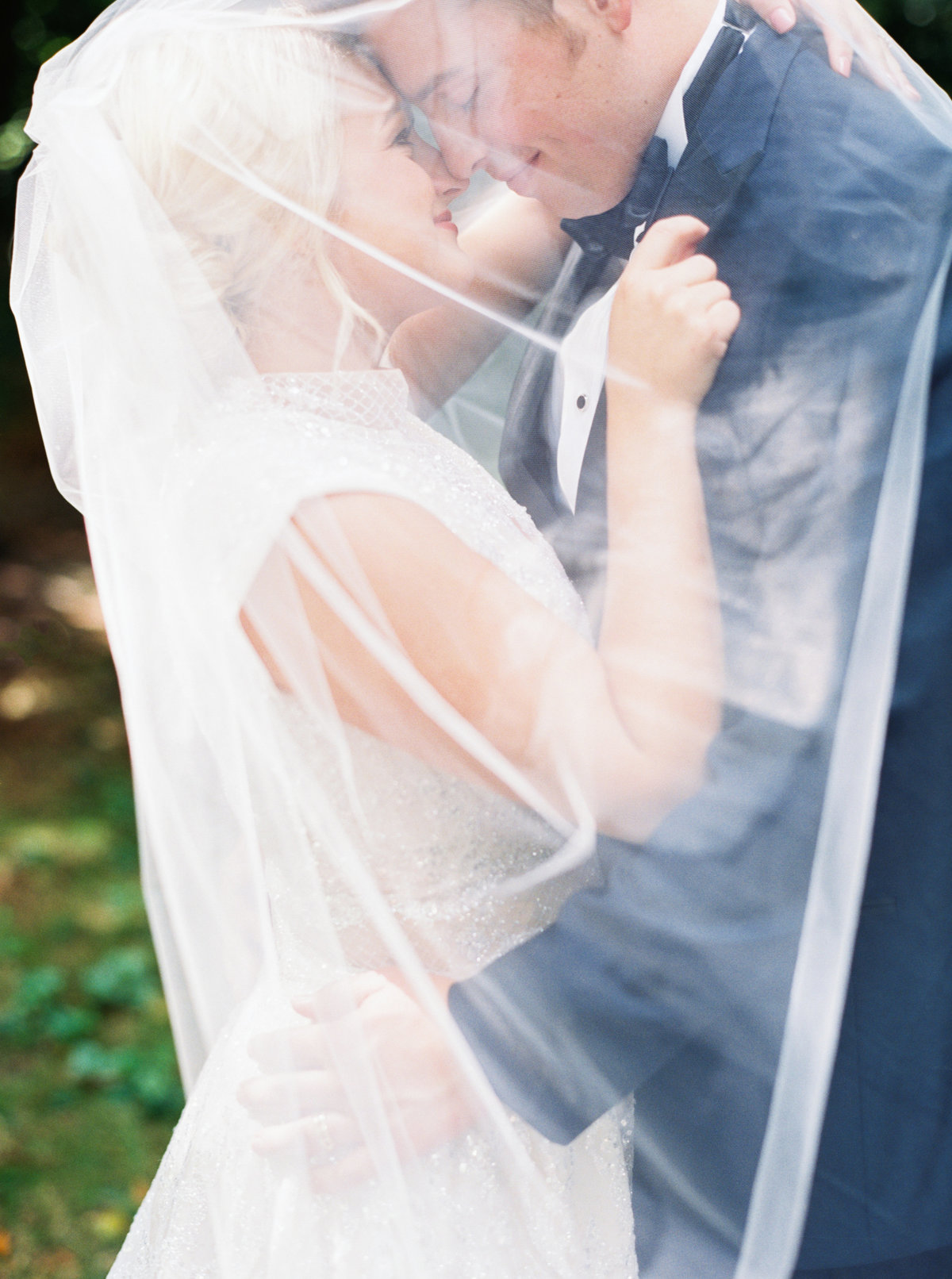 Rachael & Cameron | Paris, France Wedding | Mary Claire Photography | Arizona & Destination Fine Art Wedding Photographer