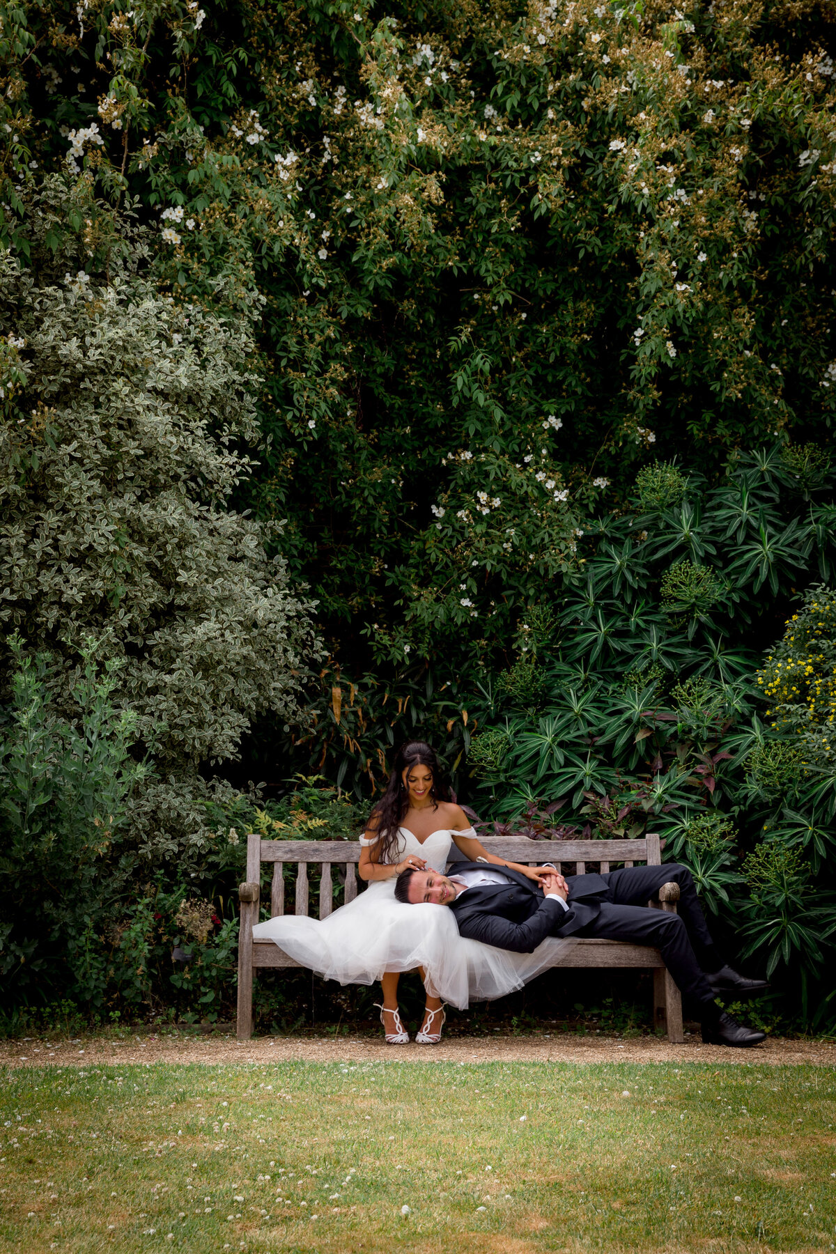 London based Wedding and Couple Photographer