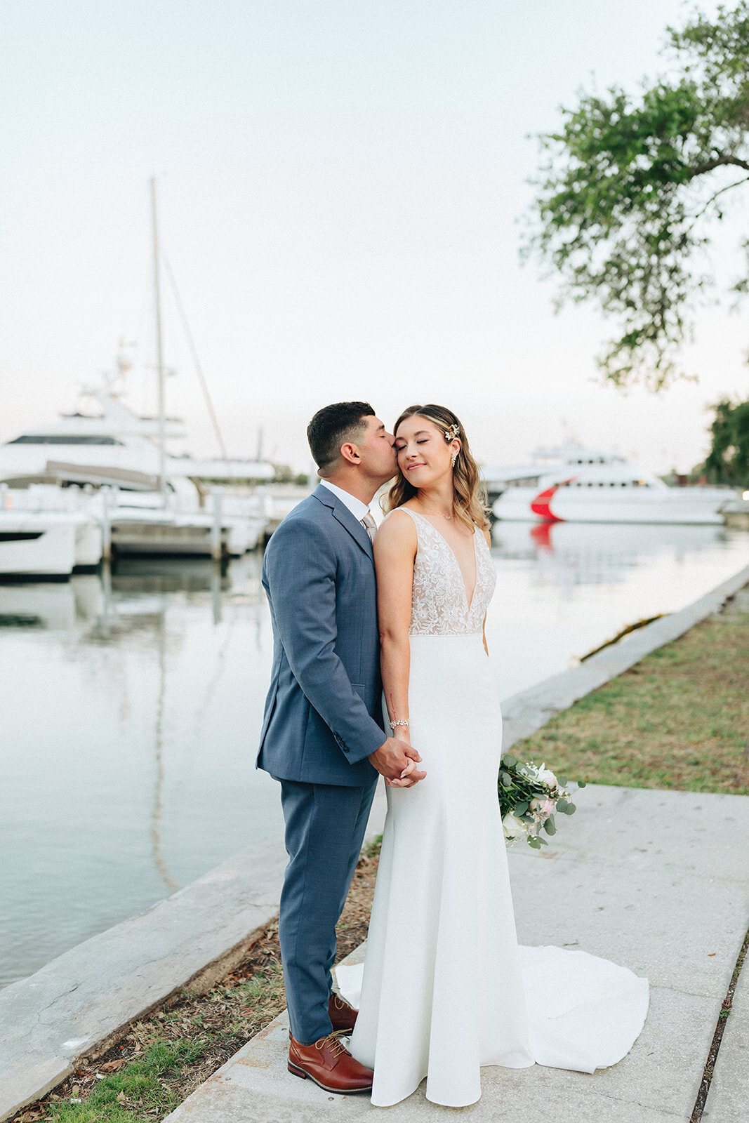 miranda-rose-photo-north-straub-park-elopement-chantilly-chic-celebrations-16