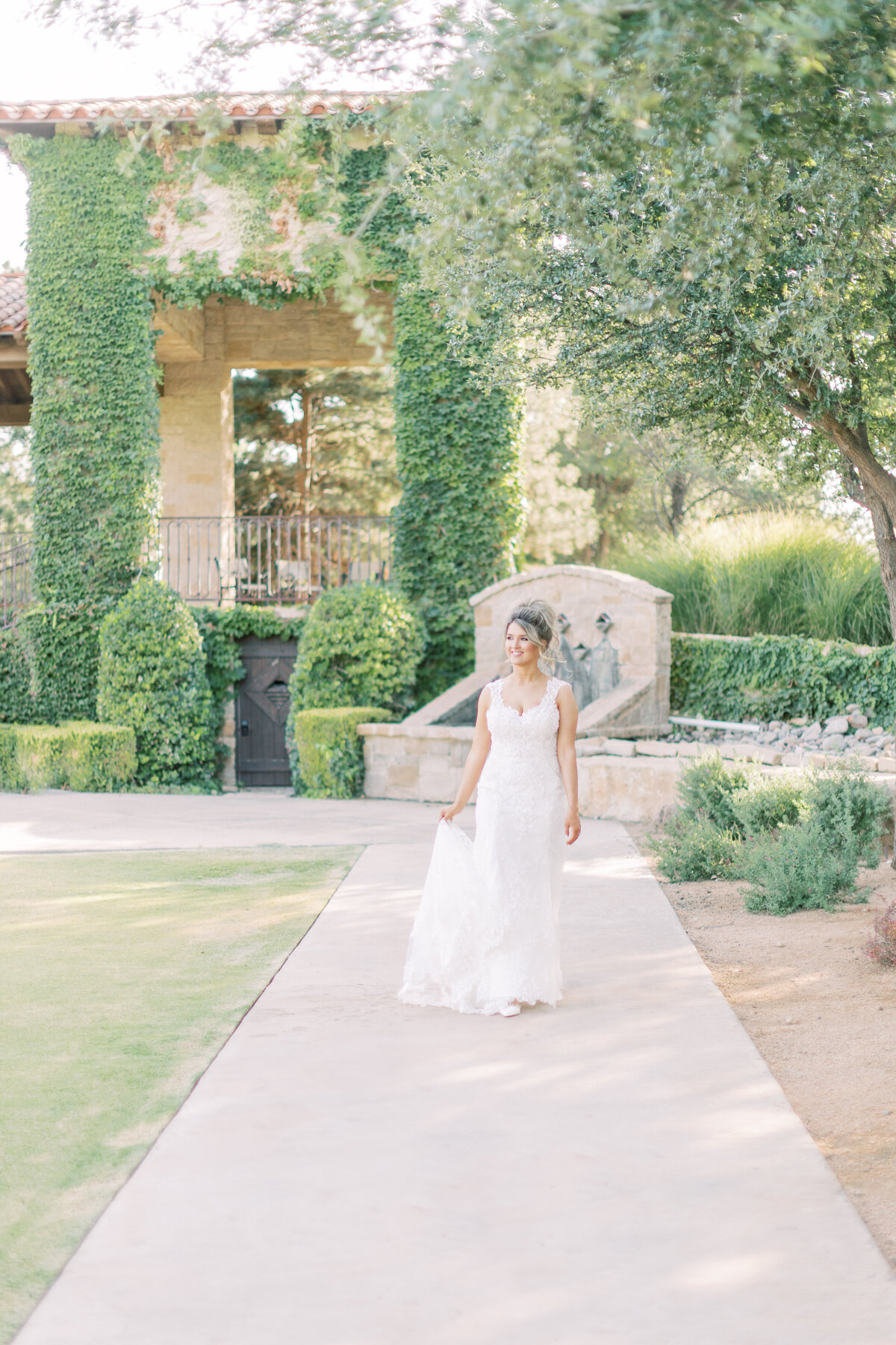 TiffanyBridals-57
