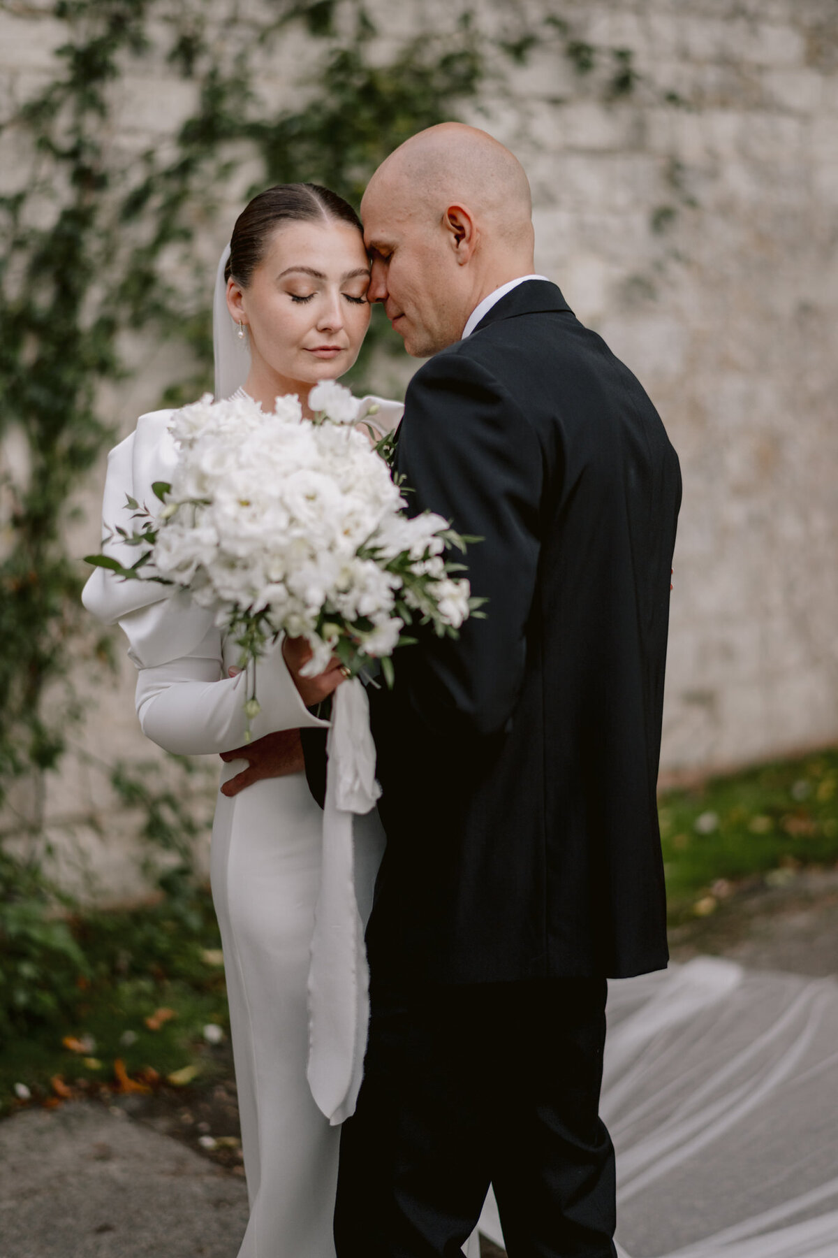 Luxury-Wedding-Bury-Court-Barn-85