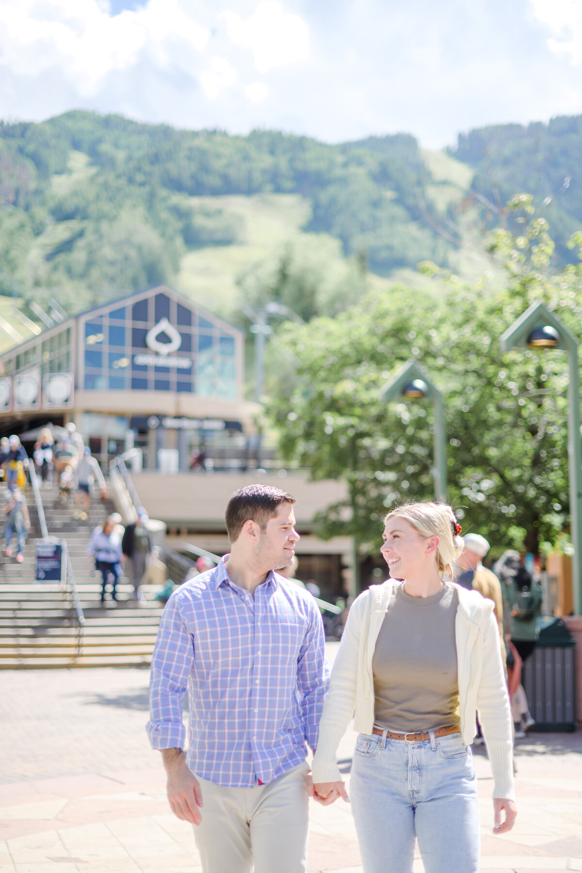 146-Sundeck_Proposal_Portraits_Aspen_Photographer_MaggShots_Photography
