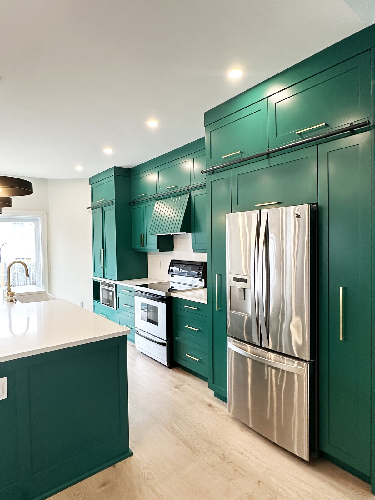 Emerald Green with Envy Kitchen Renovation Interior Design (26)