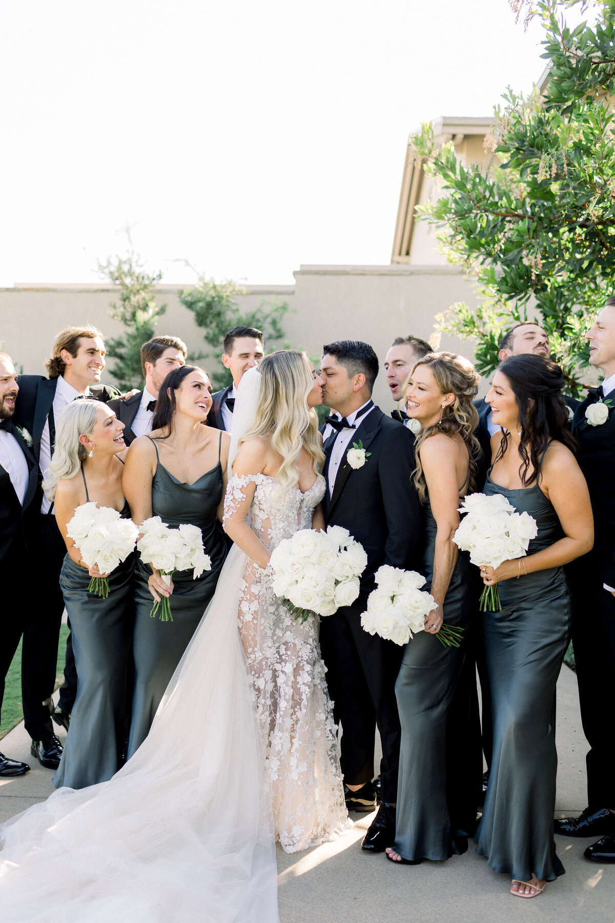 Previews Alexis and Dustin Rolling Hills Country Club Wedding _ Hello Blue-20