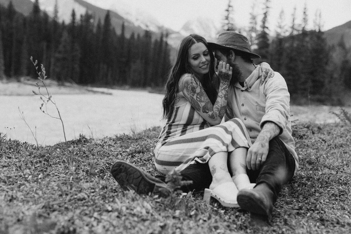 Couple shoot in Canadian Wilderness