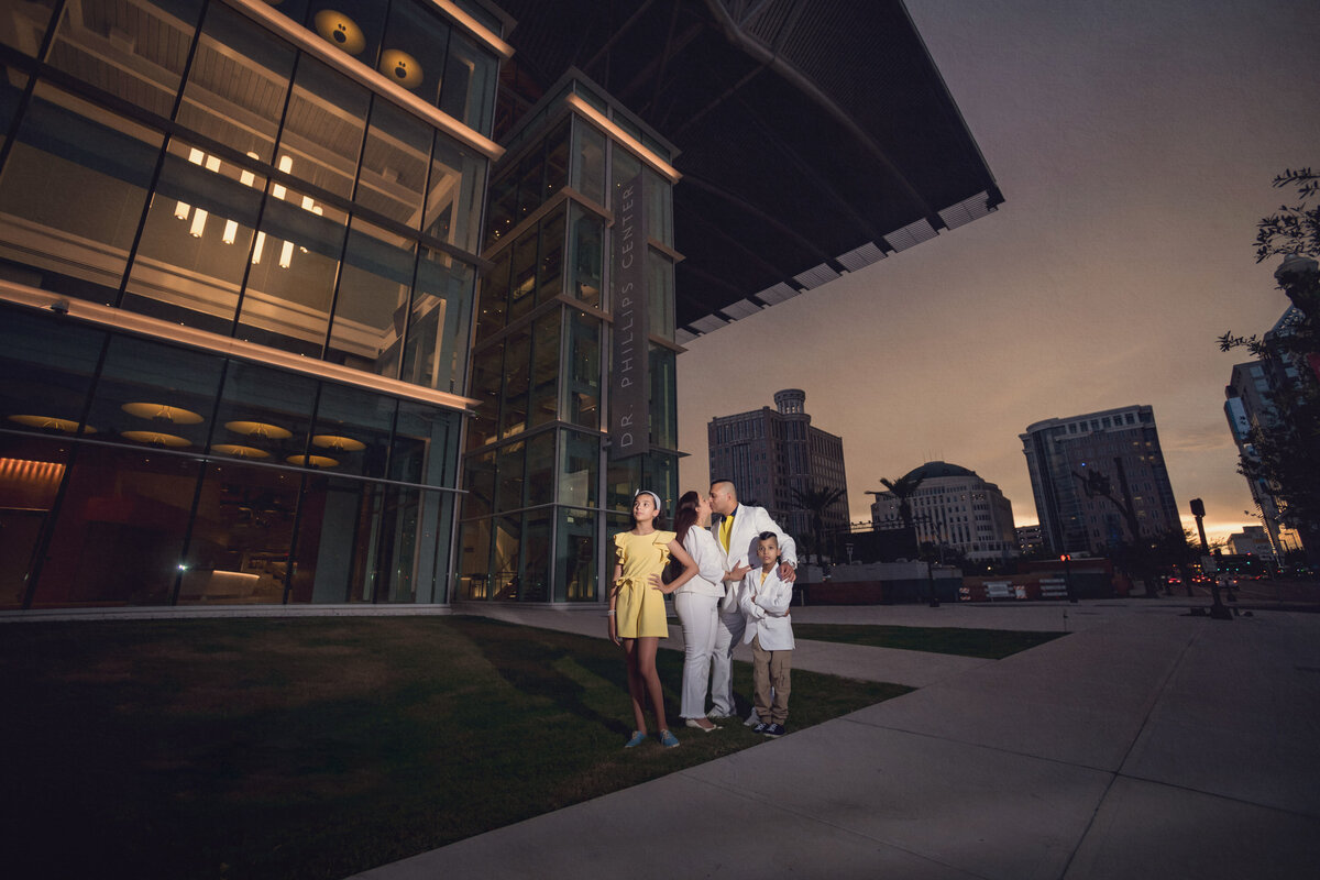 Downtown-Orlando-Family-Photos